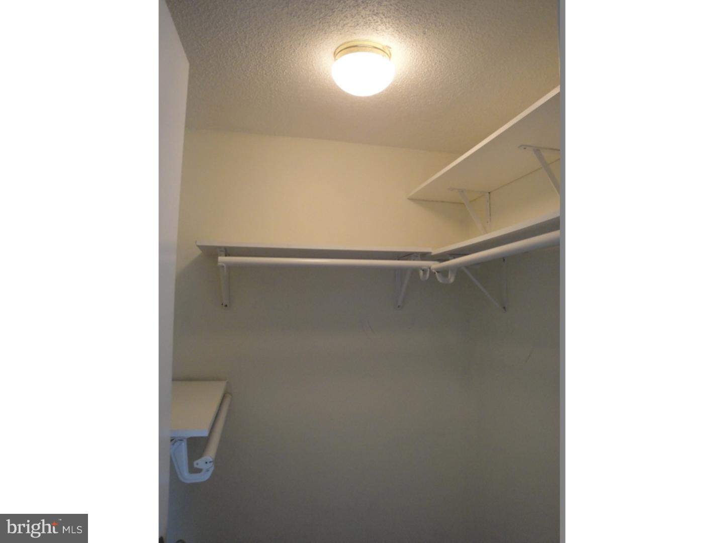 SOCIETY HILL - Residential Lease