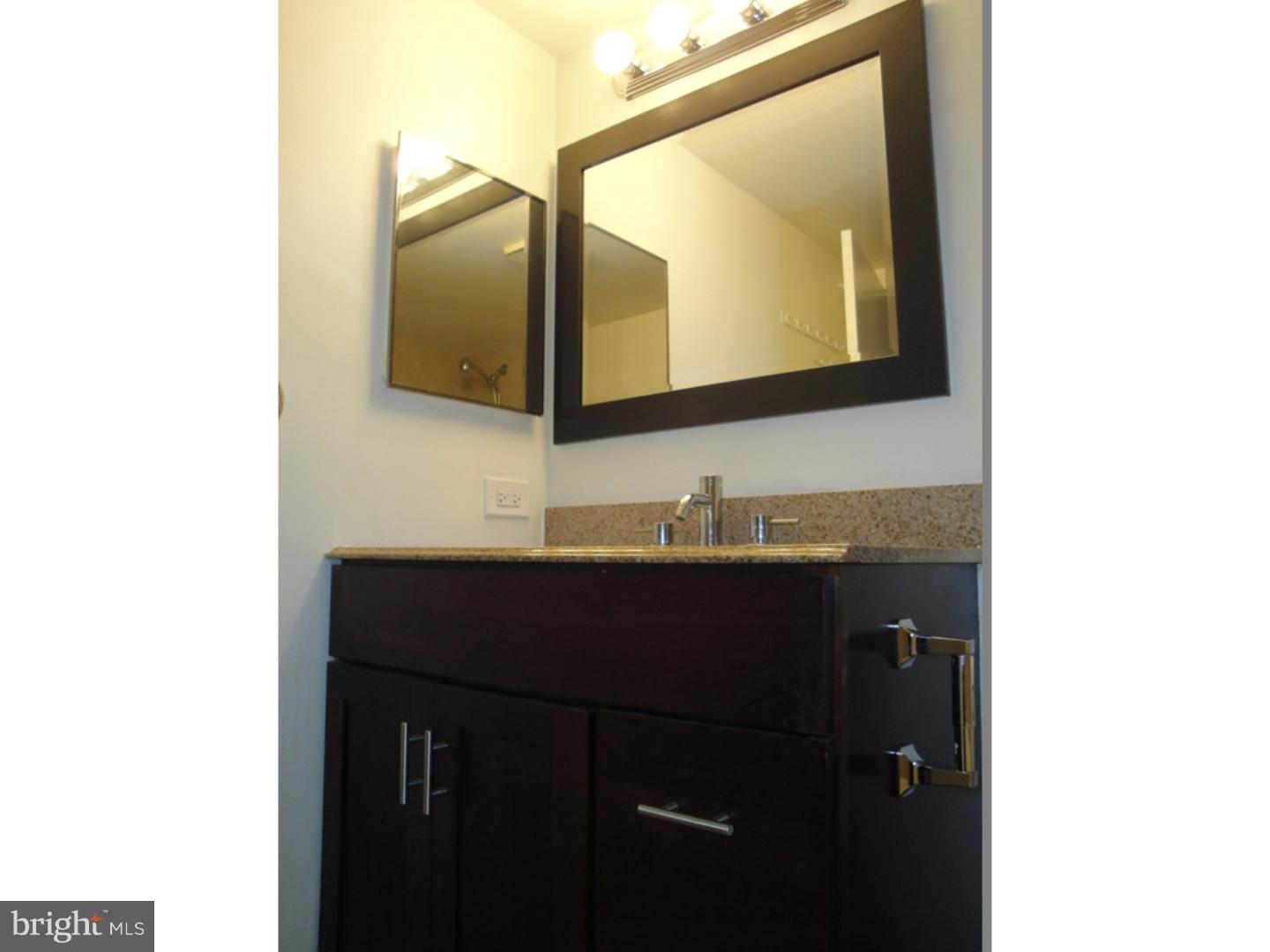 SOCIETY HILL - Residential Lease