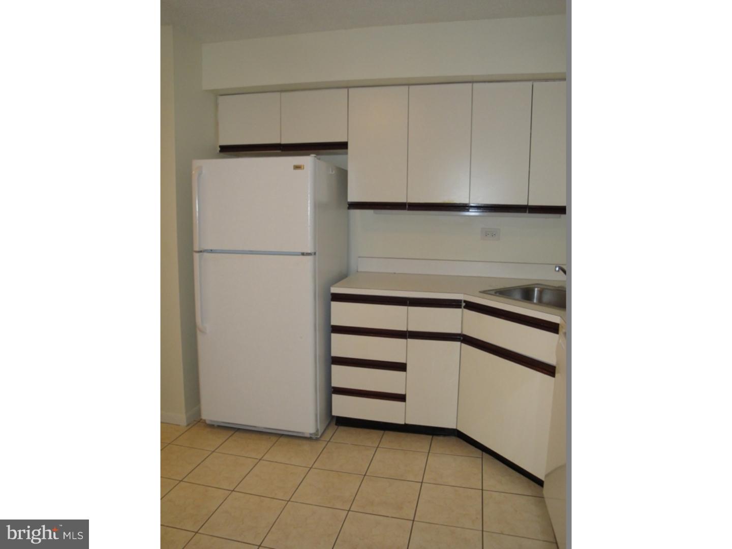 SOCIETY HILL - Residential Lease