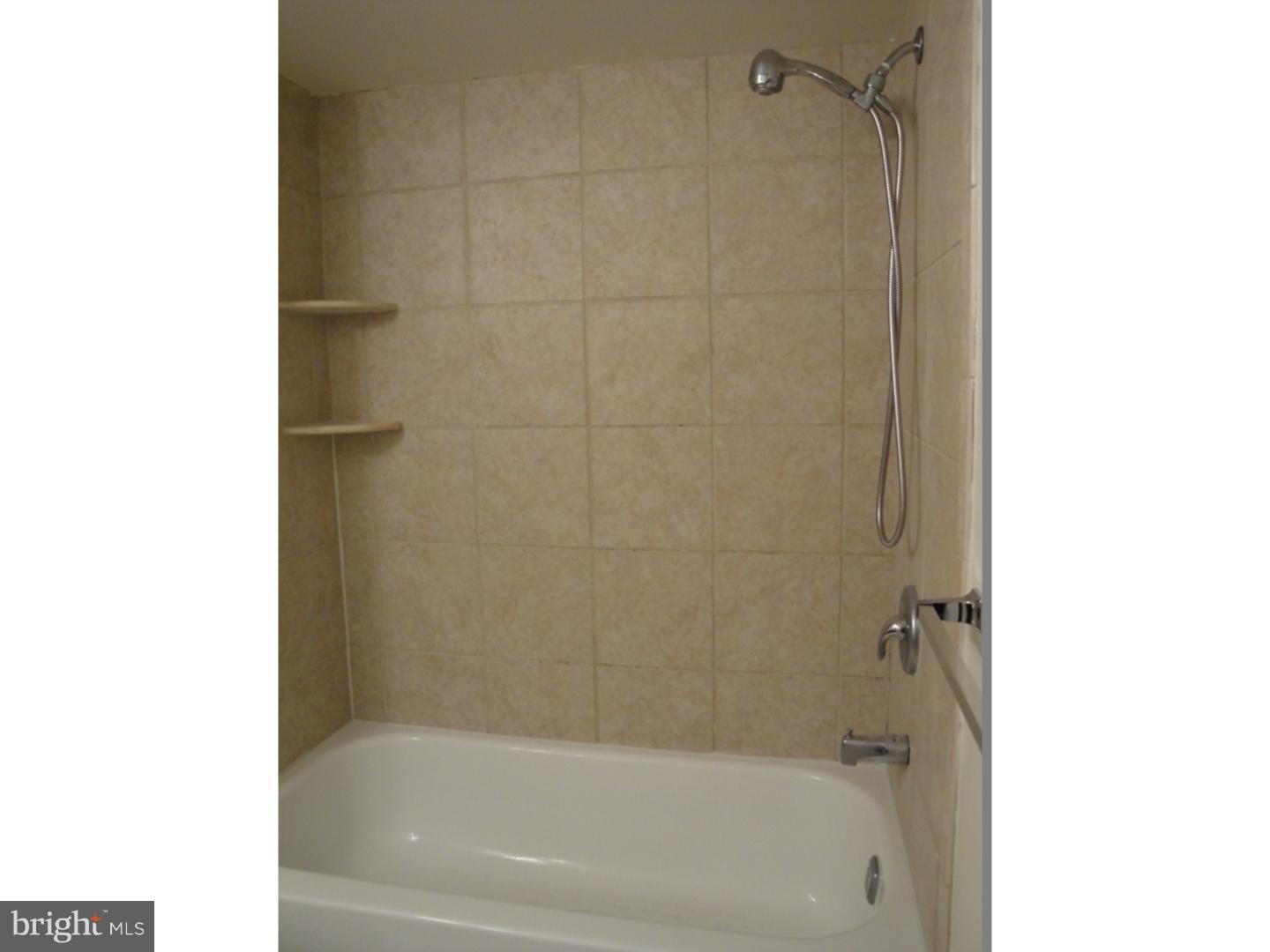 SOCIETY HILL - Residential Lease