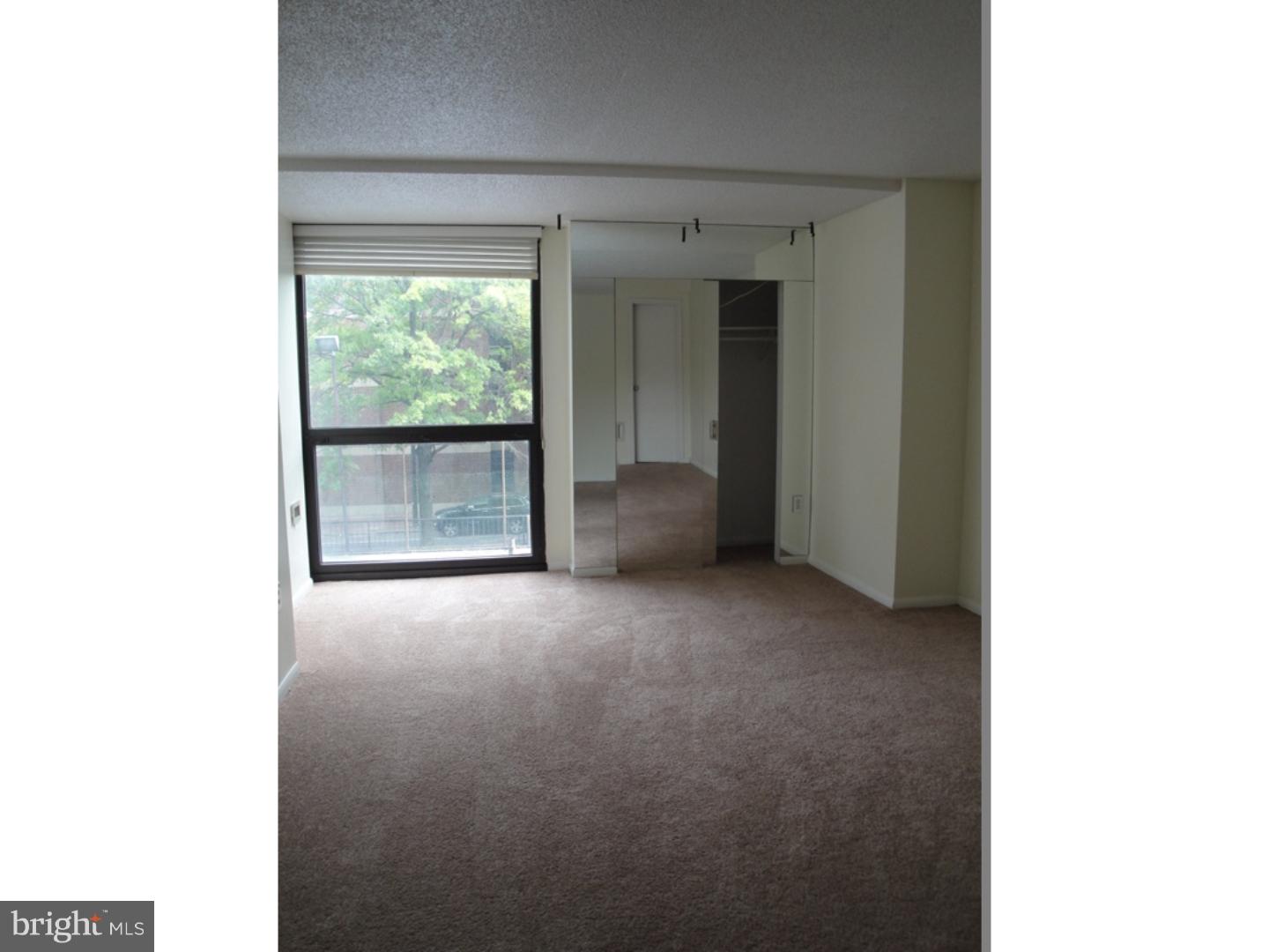 SOCIETY HILL - Residential Lease