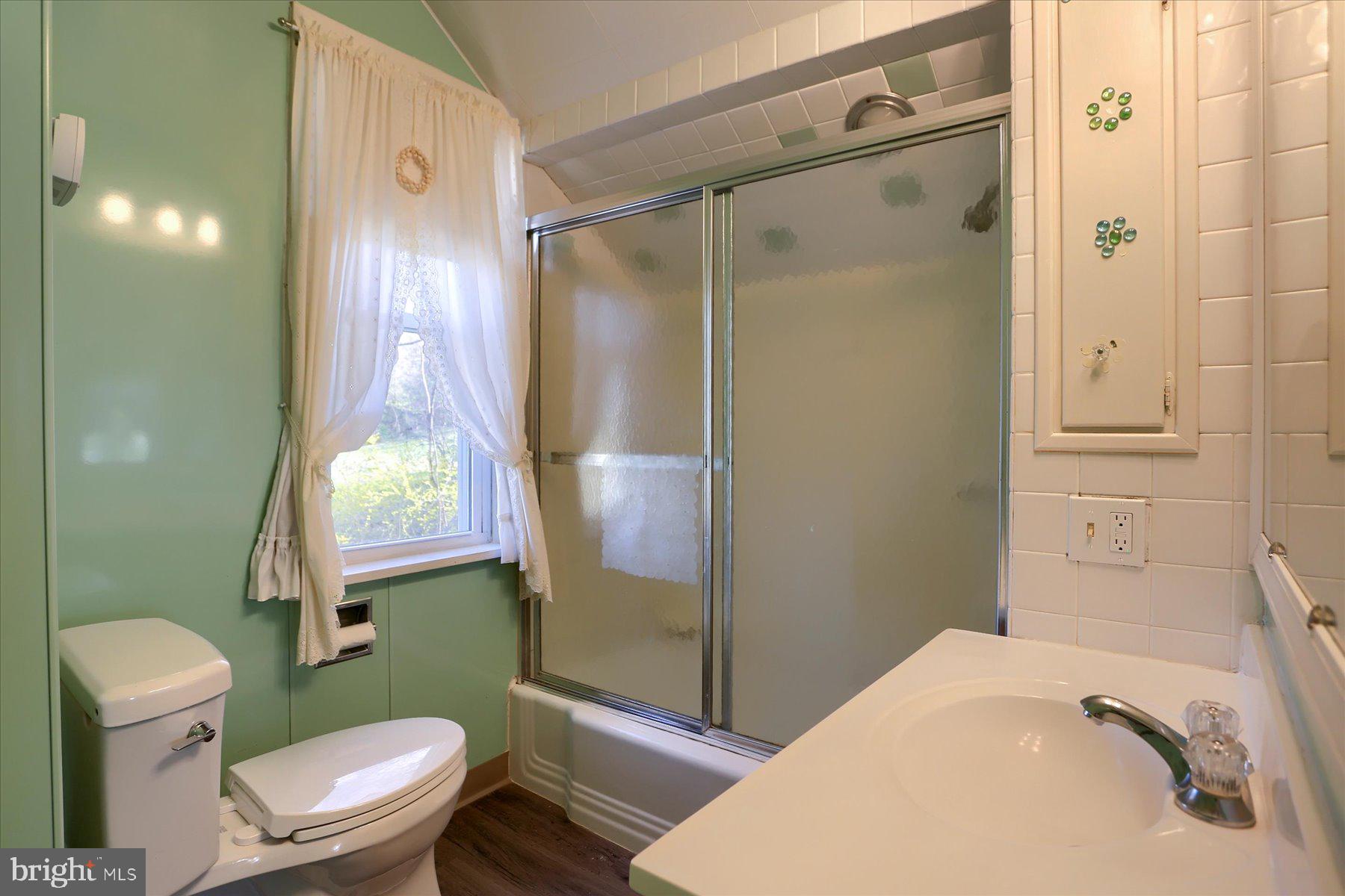 HILLSIDE - Residential