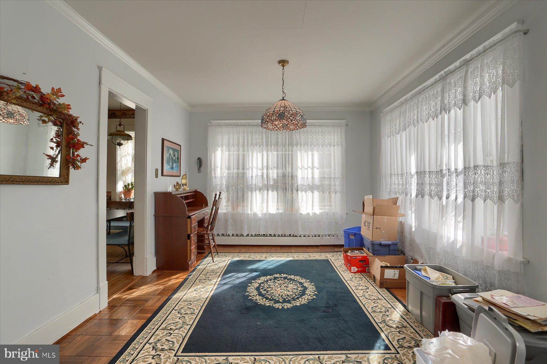 HILLSIDE - Residential