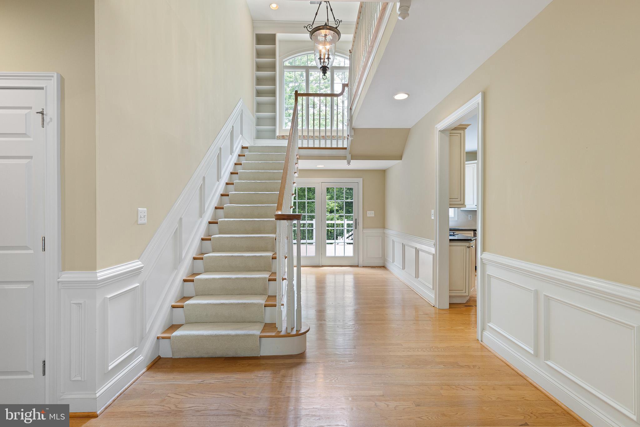118 WOODRIDGE DRIVE