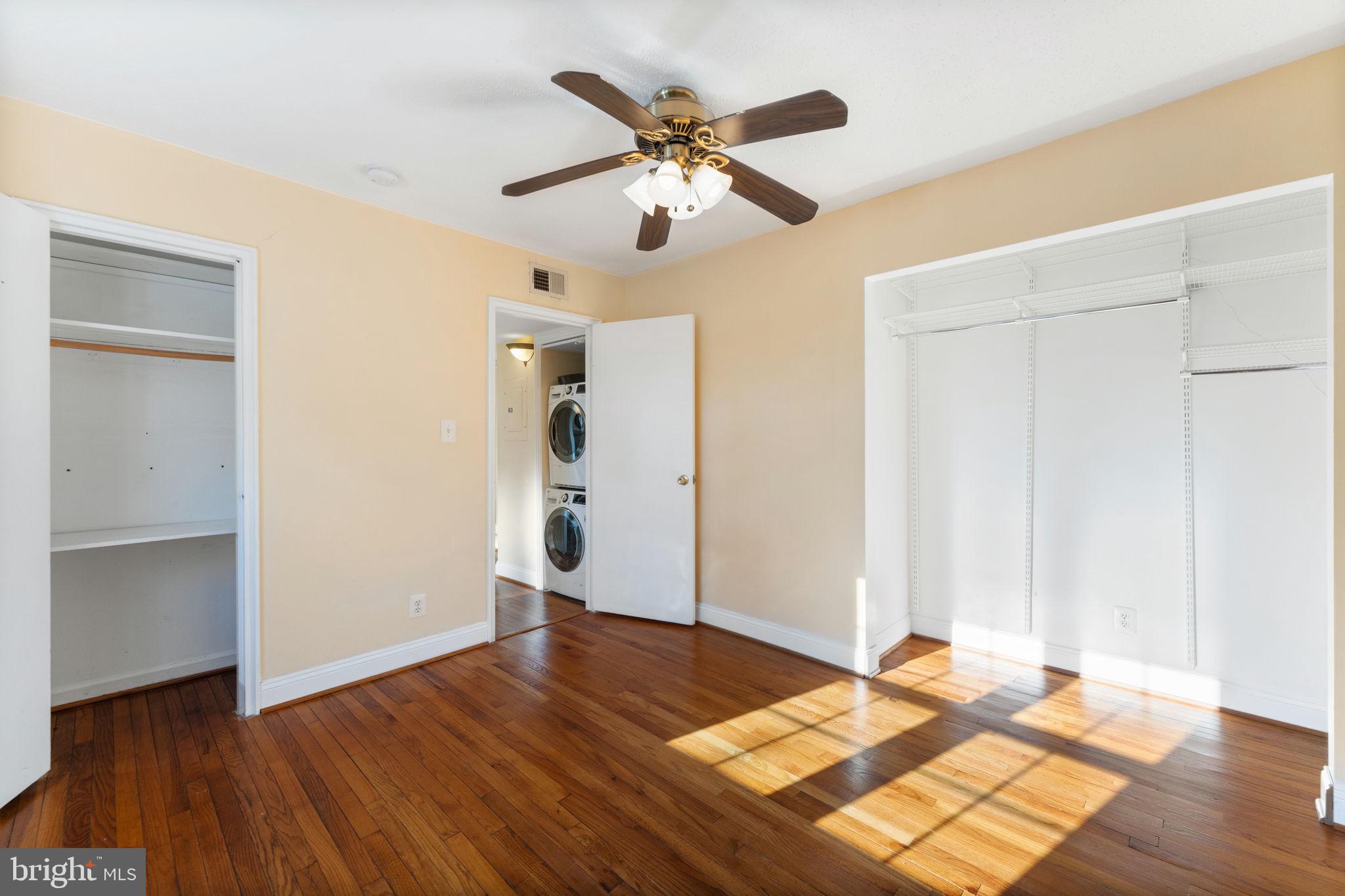 VILLAGES AT FALLS CHURCH - Residential Lease