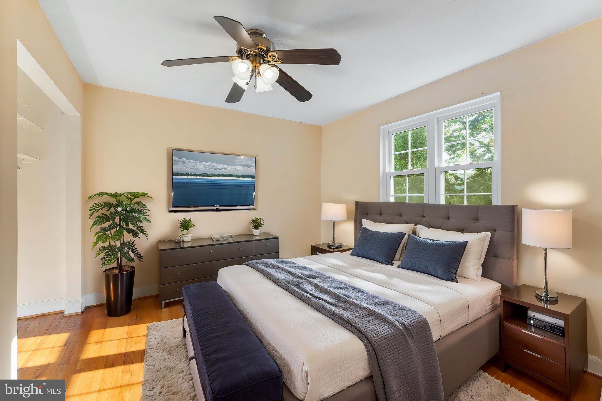 VILLAGES AT FALLS CHURCH - Residential Lease