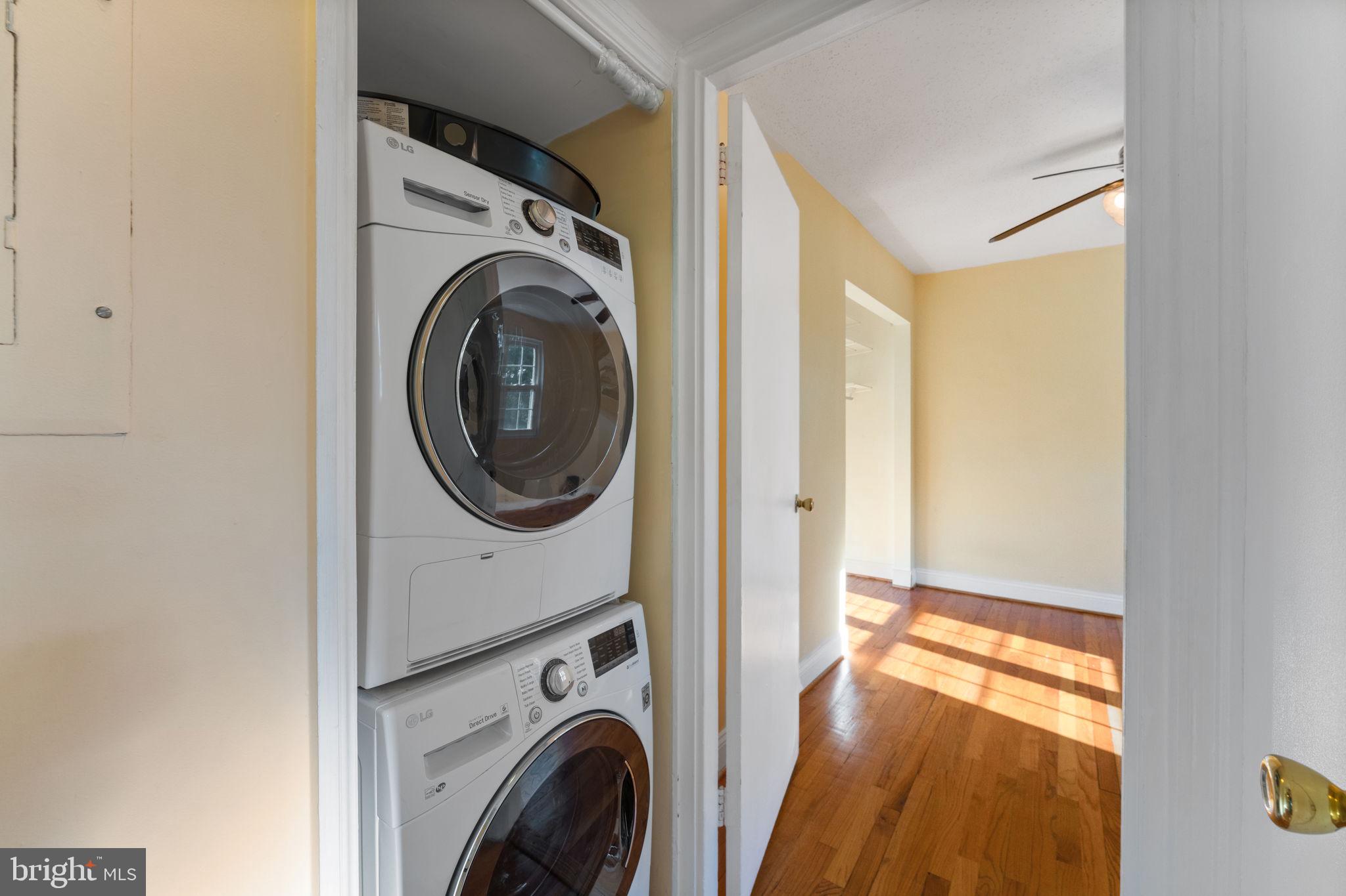 VILLAGES AT FALLS CHURCH - Residential Lease