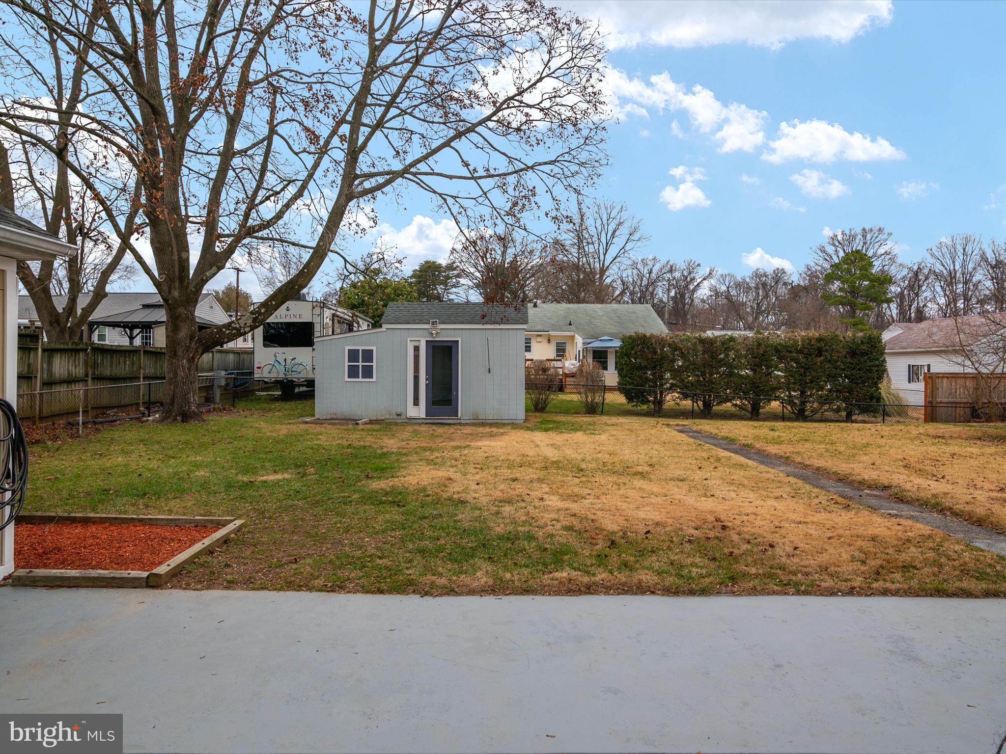 GLENMORE - Residential