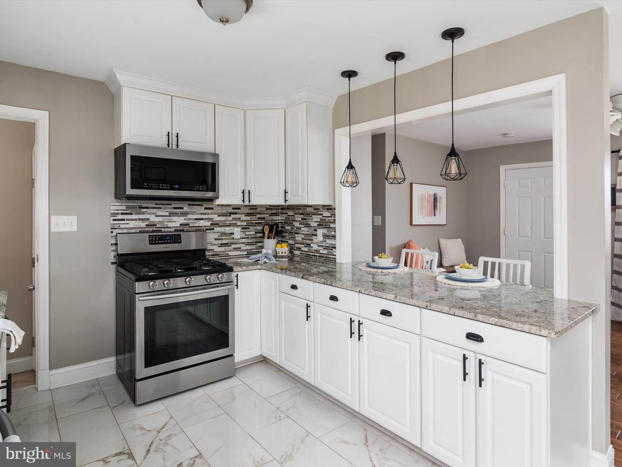 GLENMORE - Residential