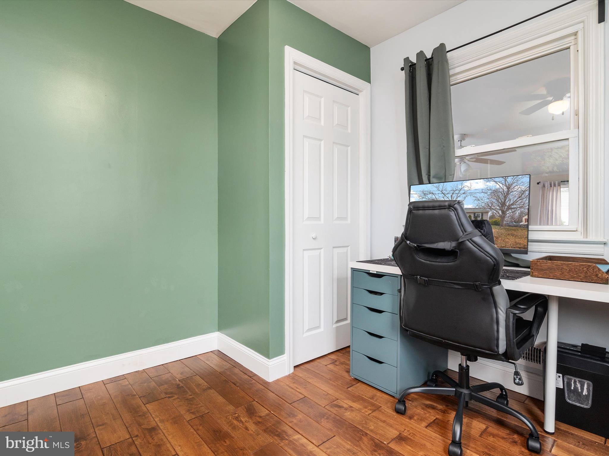 GLENMORE - Residential