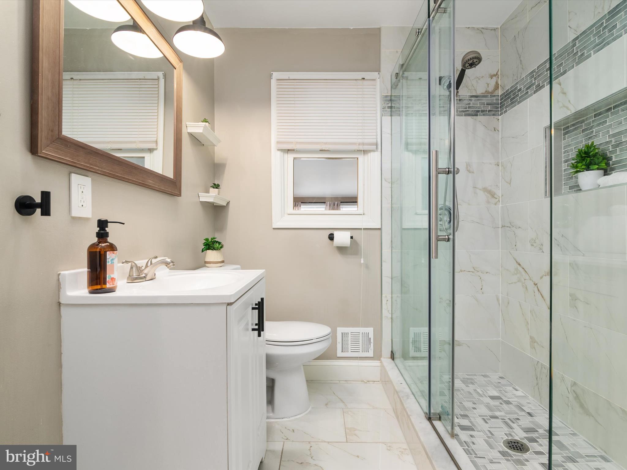 GLENMORE - Residential