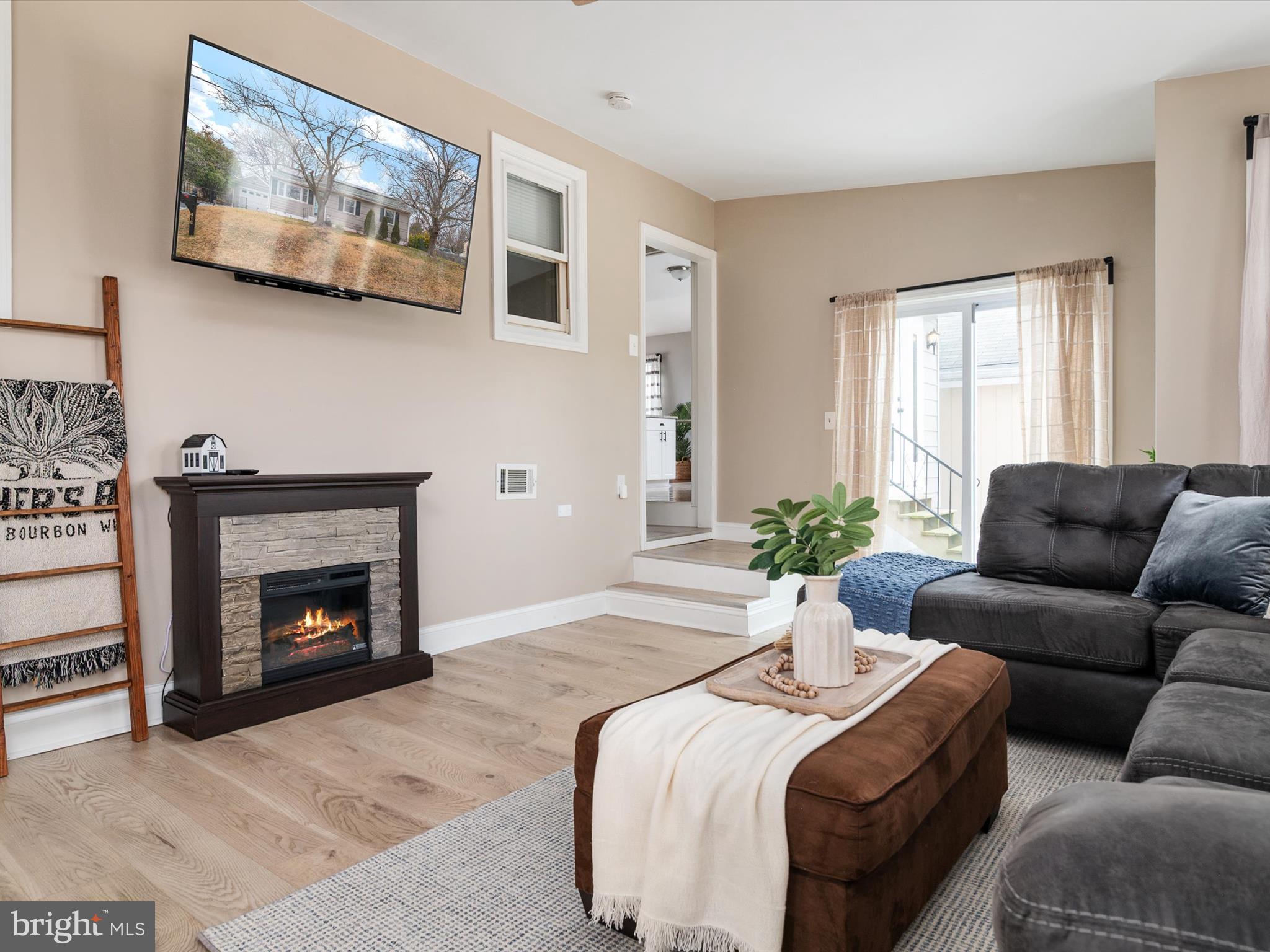 GLENMORE - Residential