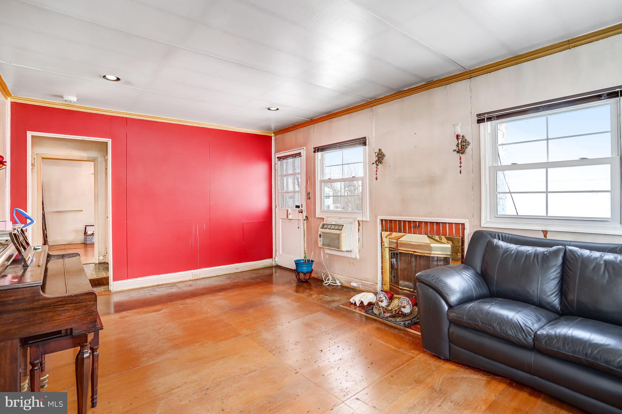 KENSINGTON - Residential