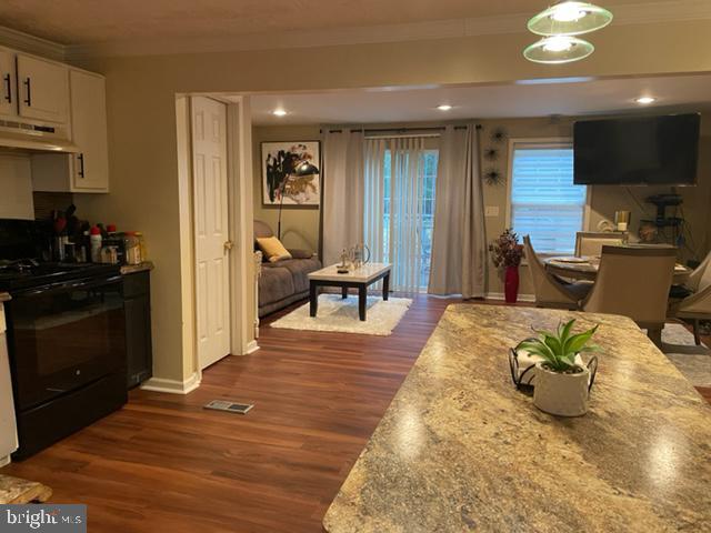 WINDBROOK - Residential