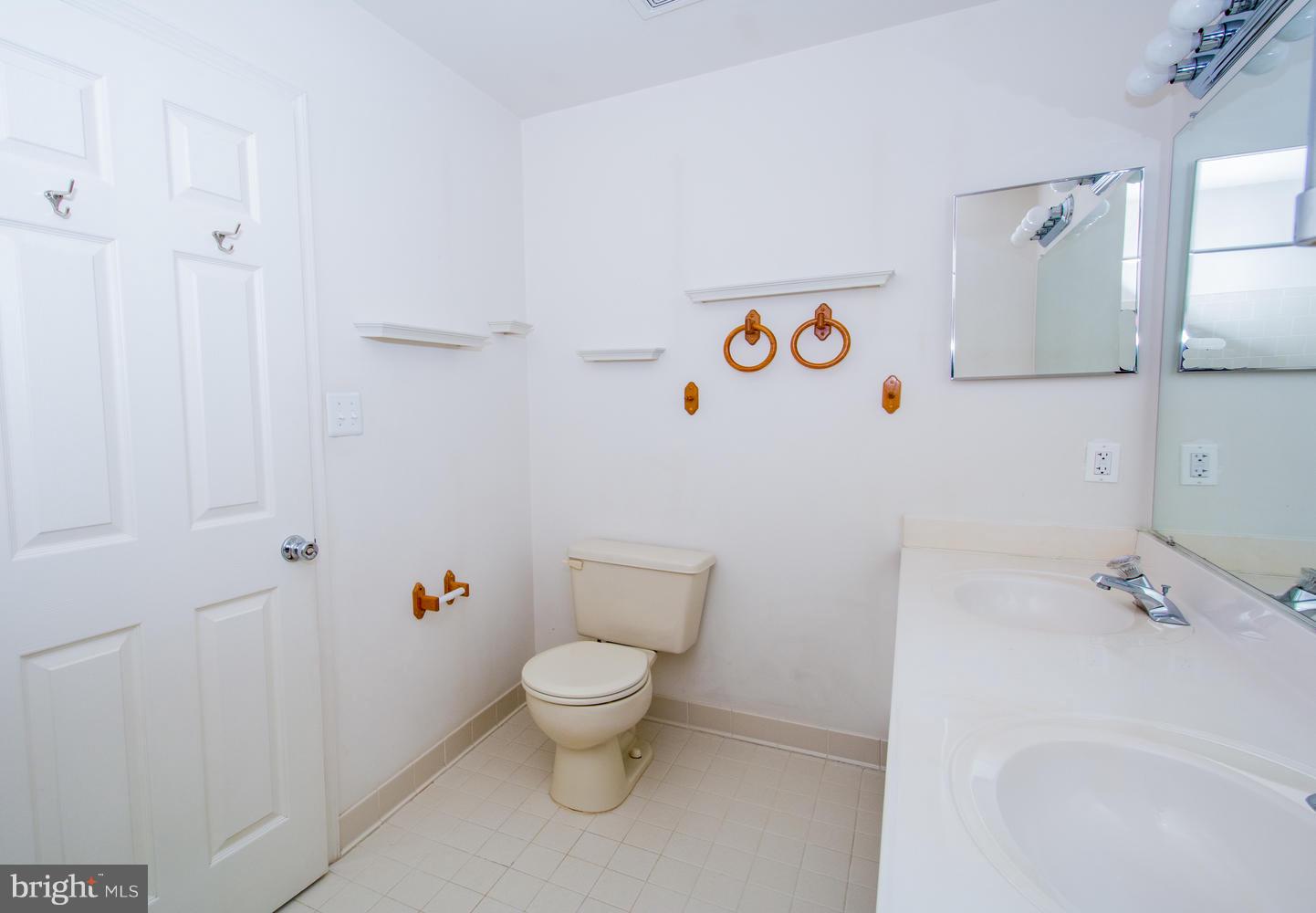 OAKHURST - Residential