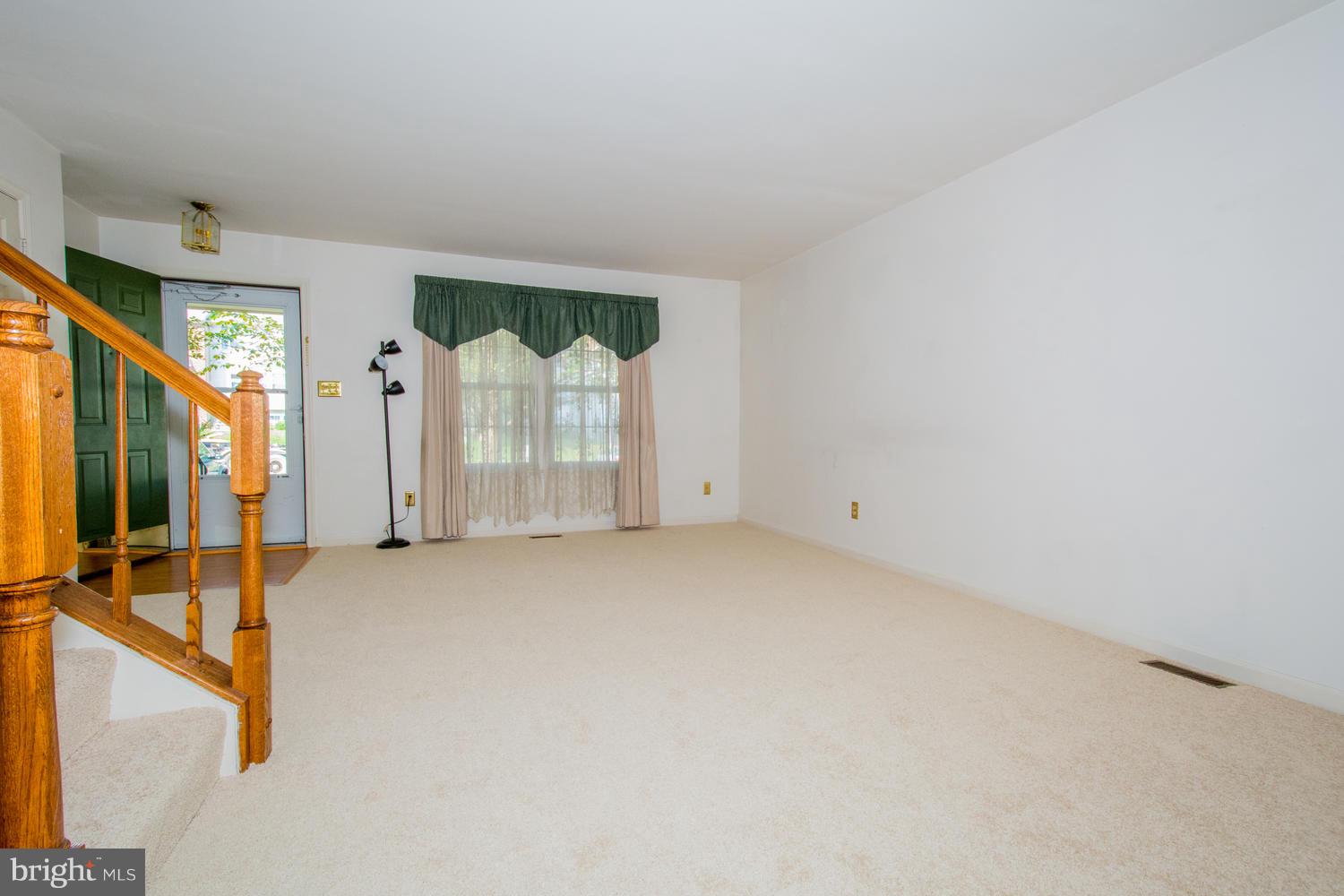 OAKHURST - Residential