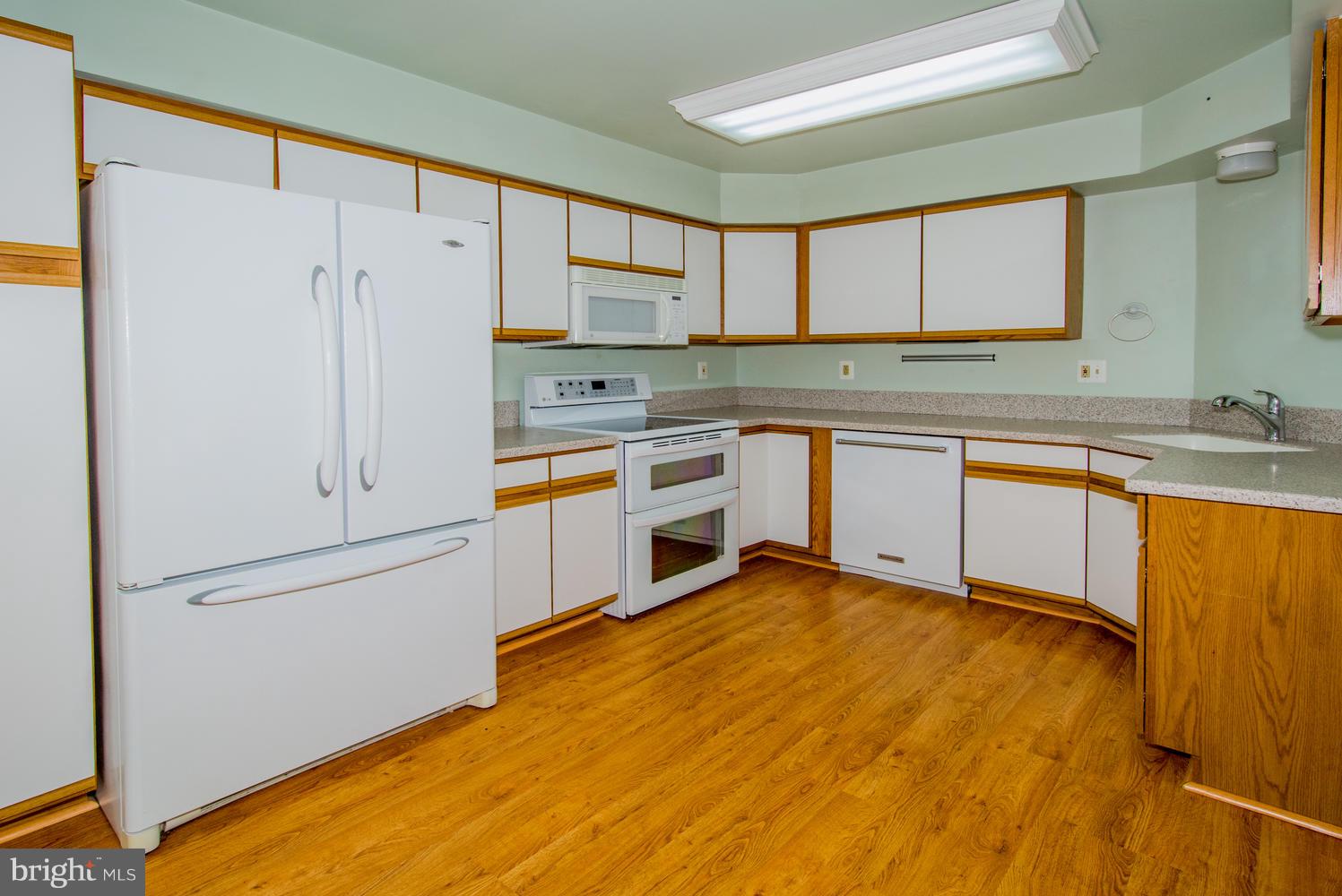 OAKHURST - Residential