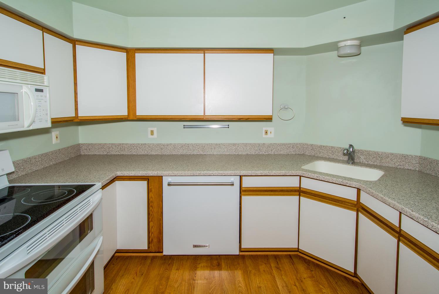 OAKHURST - Residential