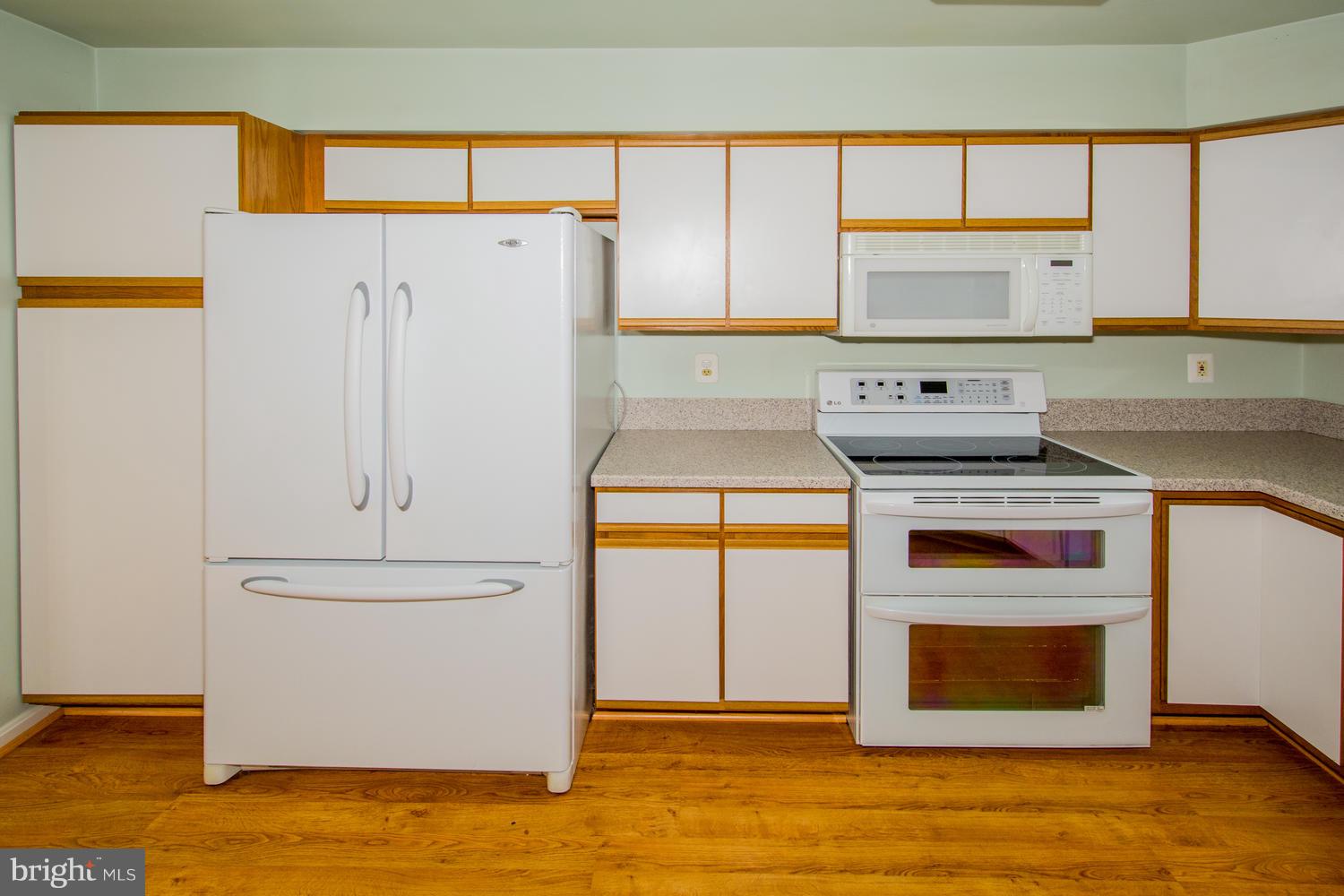 OAKHURST - Residential