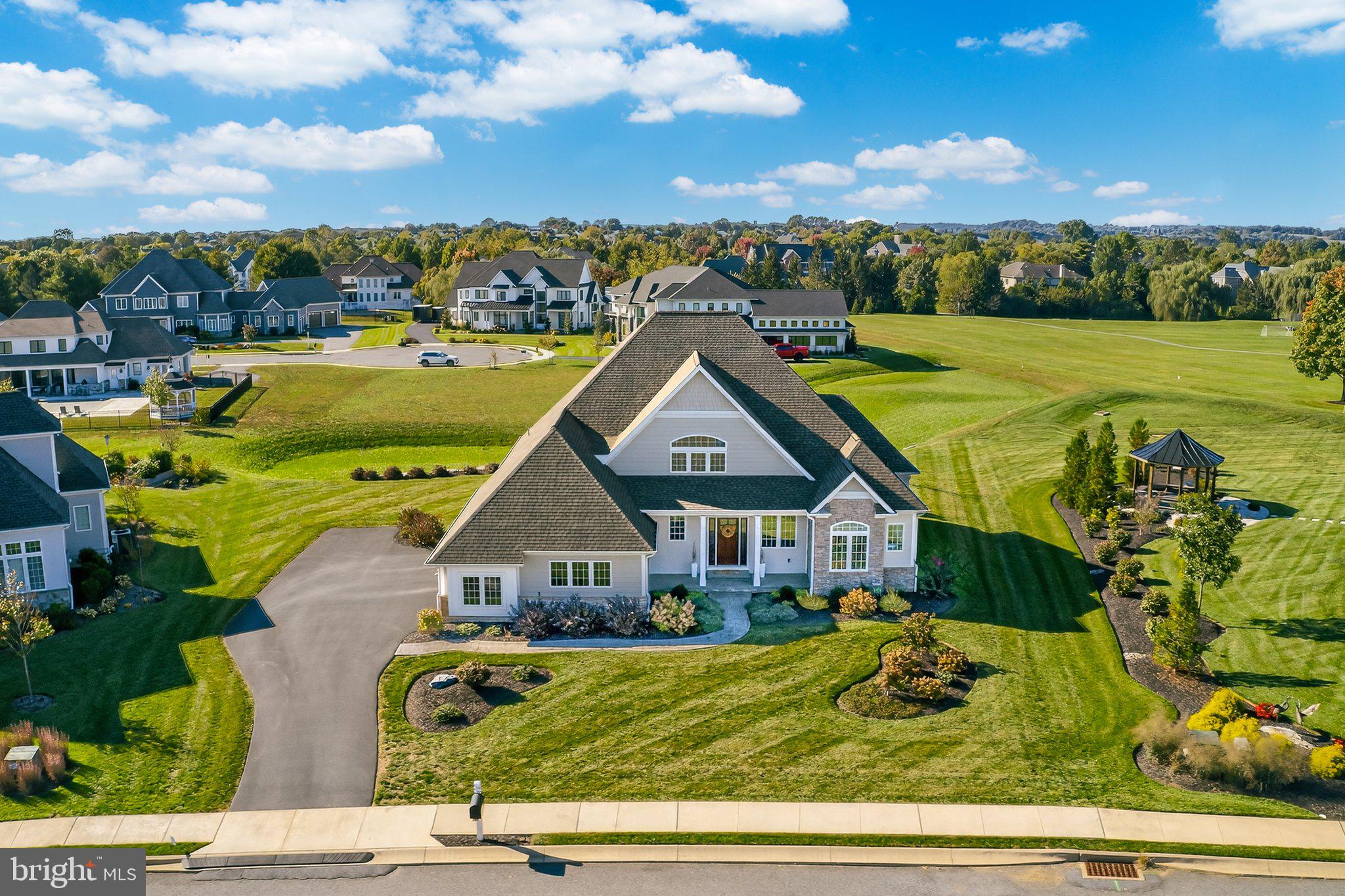 STONEHENGE ESTATES - Residential