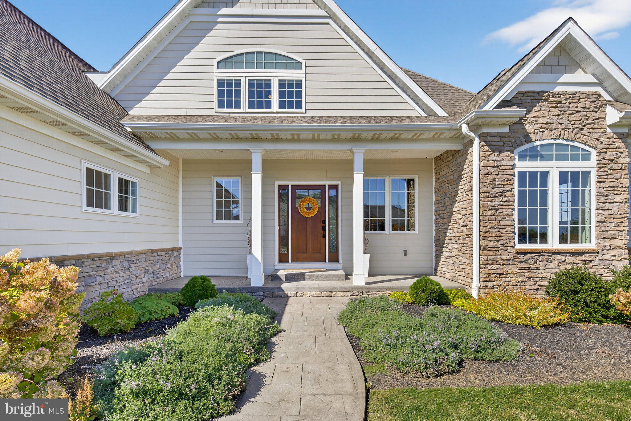 STONEHENGE ESTATES - Residential