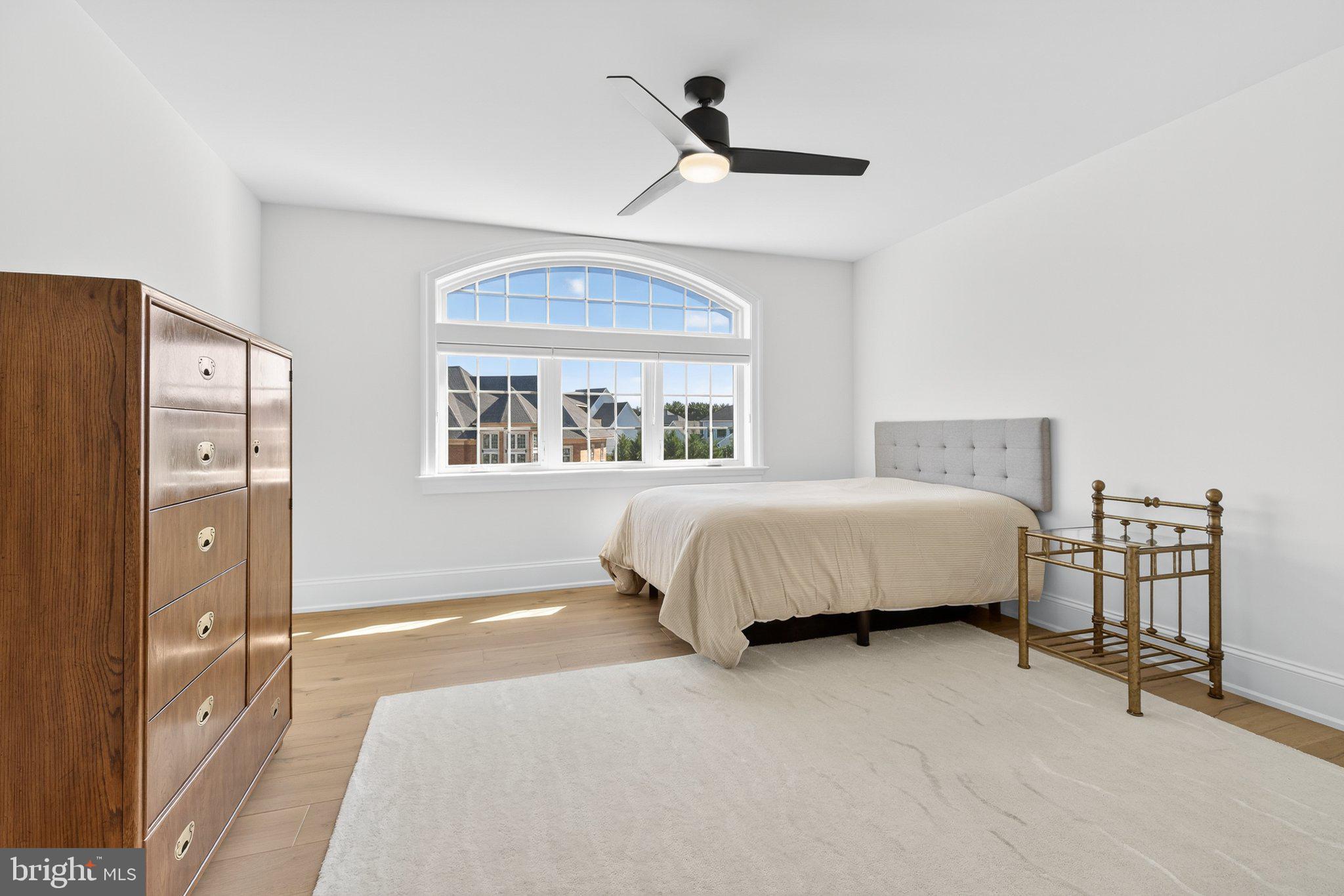 STONEHENGE ESTATES - Residential