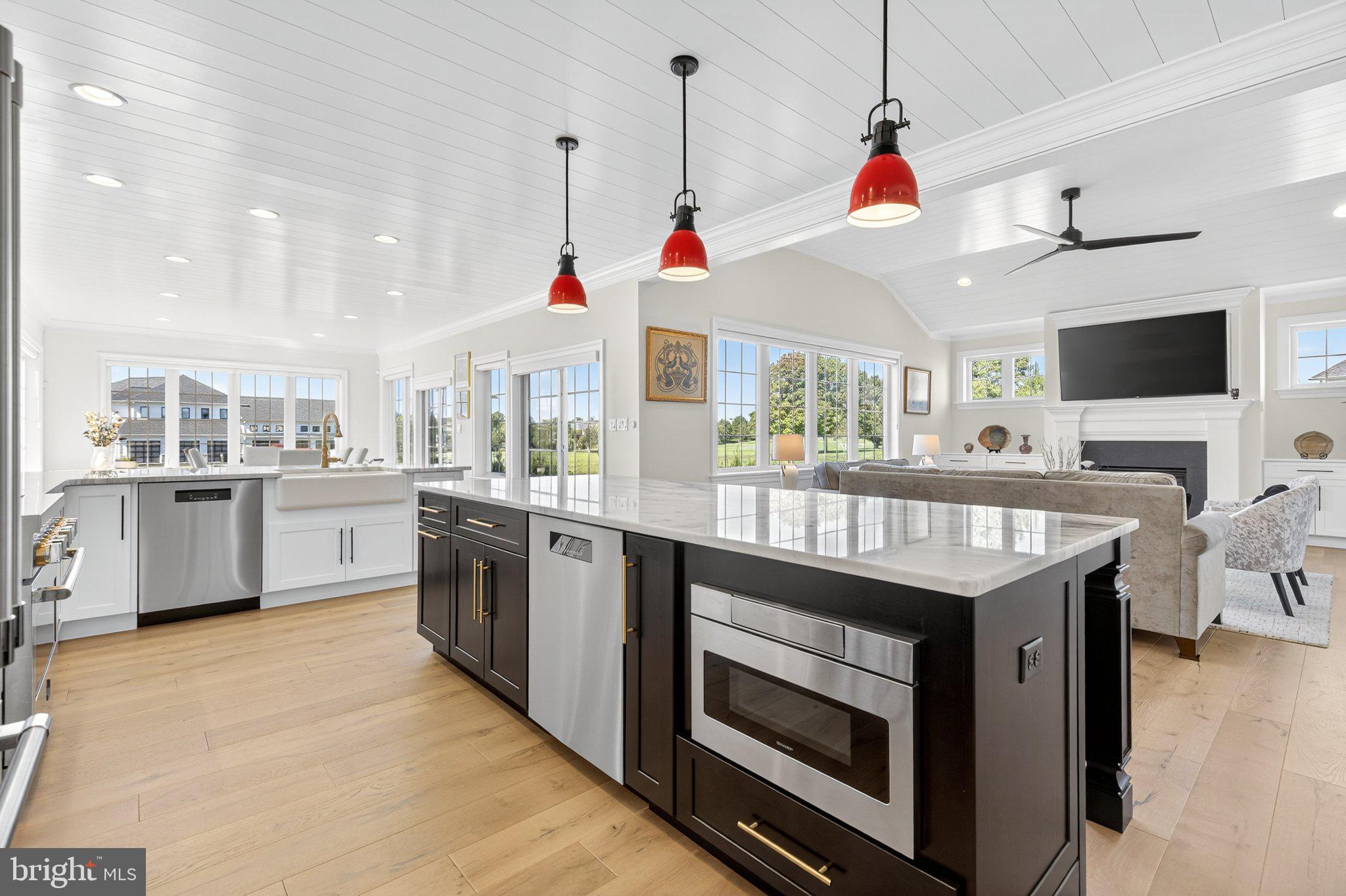 STONEHENGE ESTATES - Residential