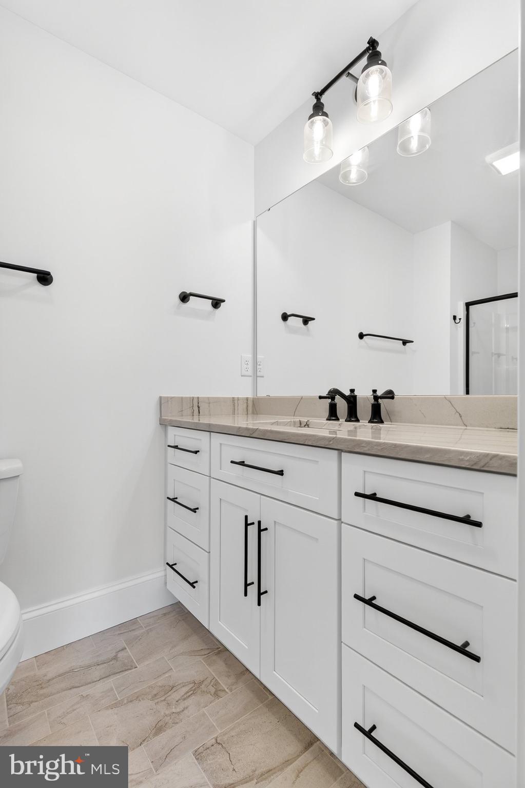 STONEHENGE ESTATES - Residential