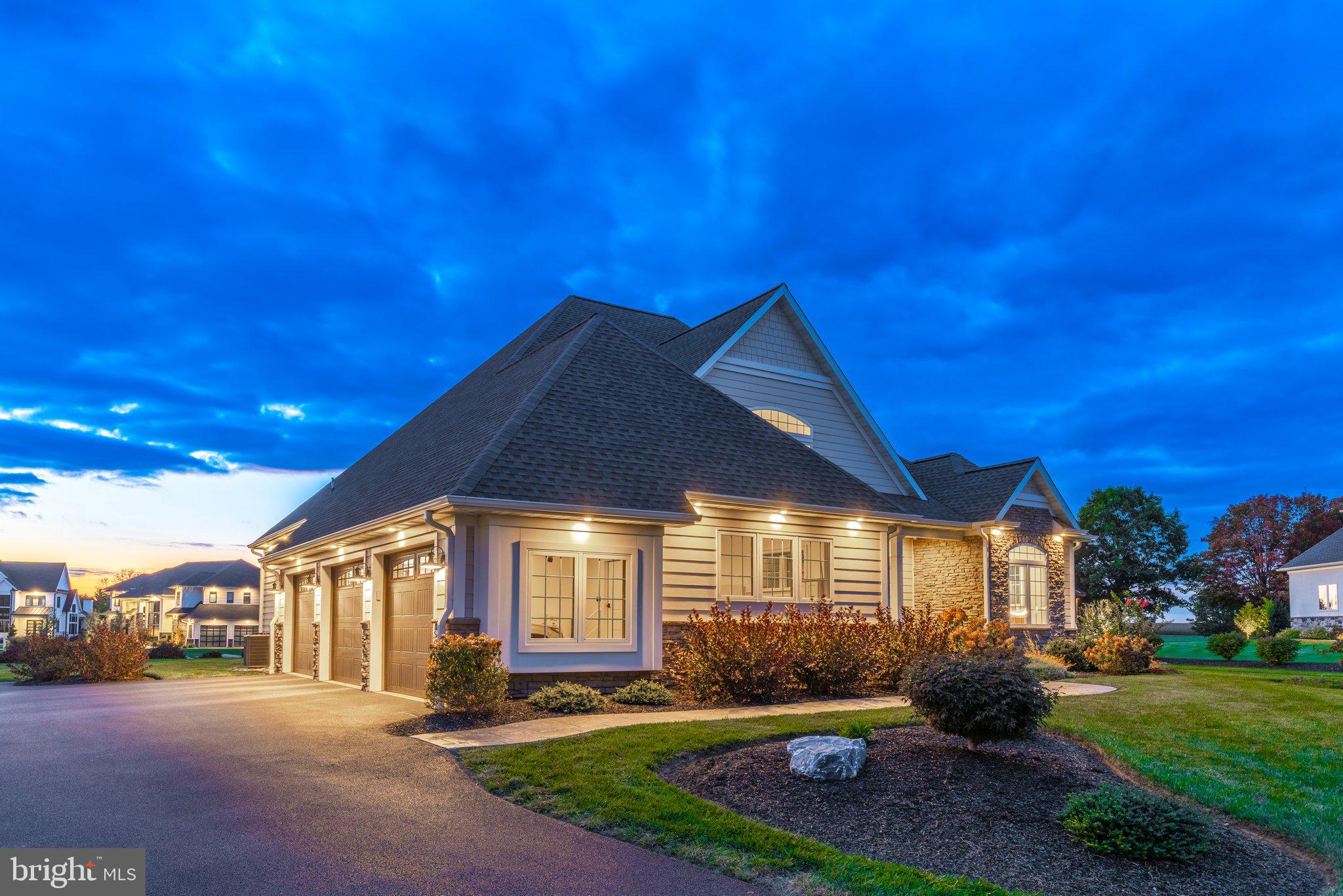 STONEHENGE ESTATES - Residential