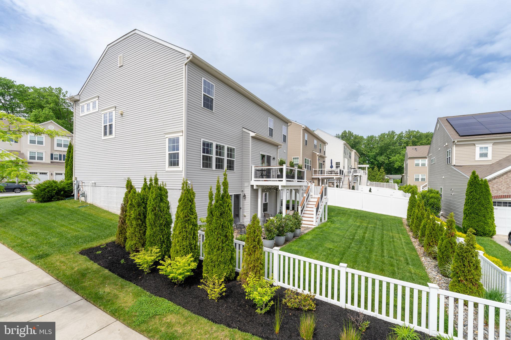 CROMWELL RIDGE - Residential