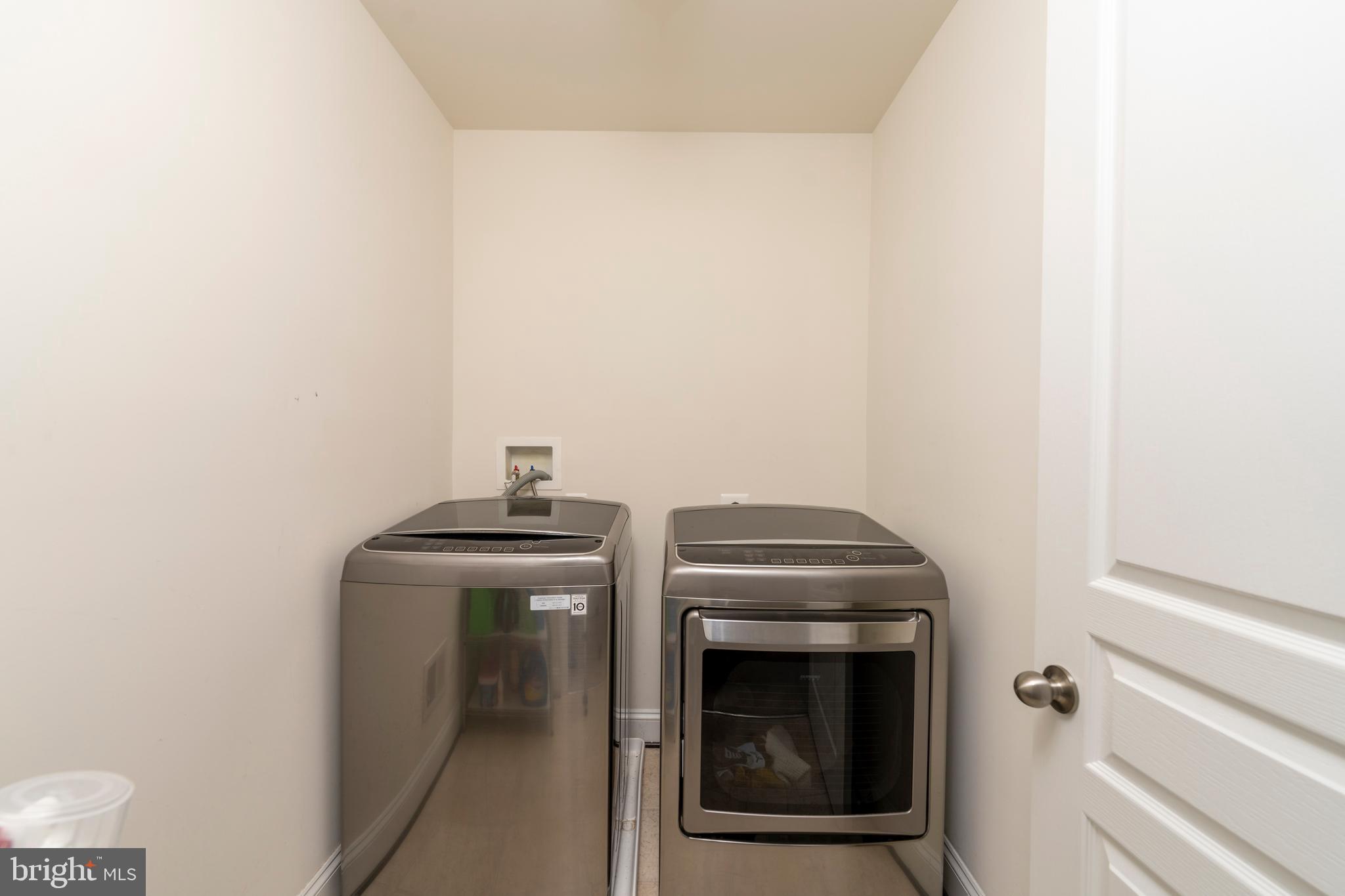 CROMWELL RIDGE - Residential