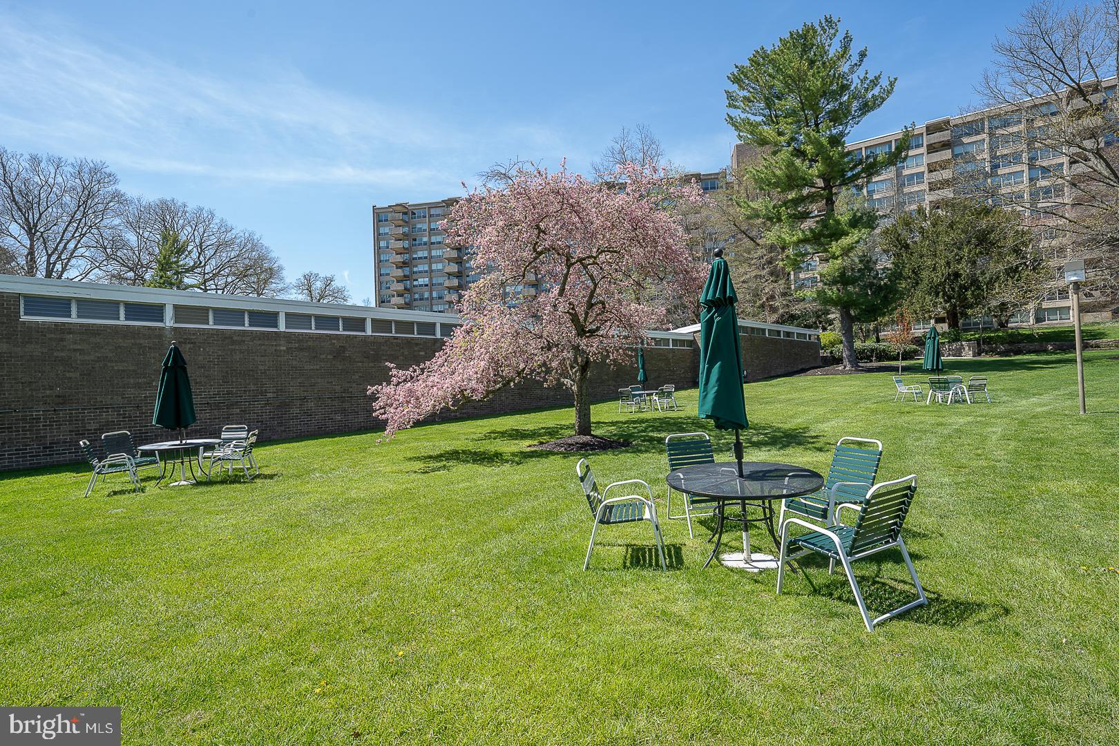 GREEN HILL - Residential