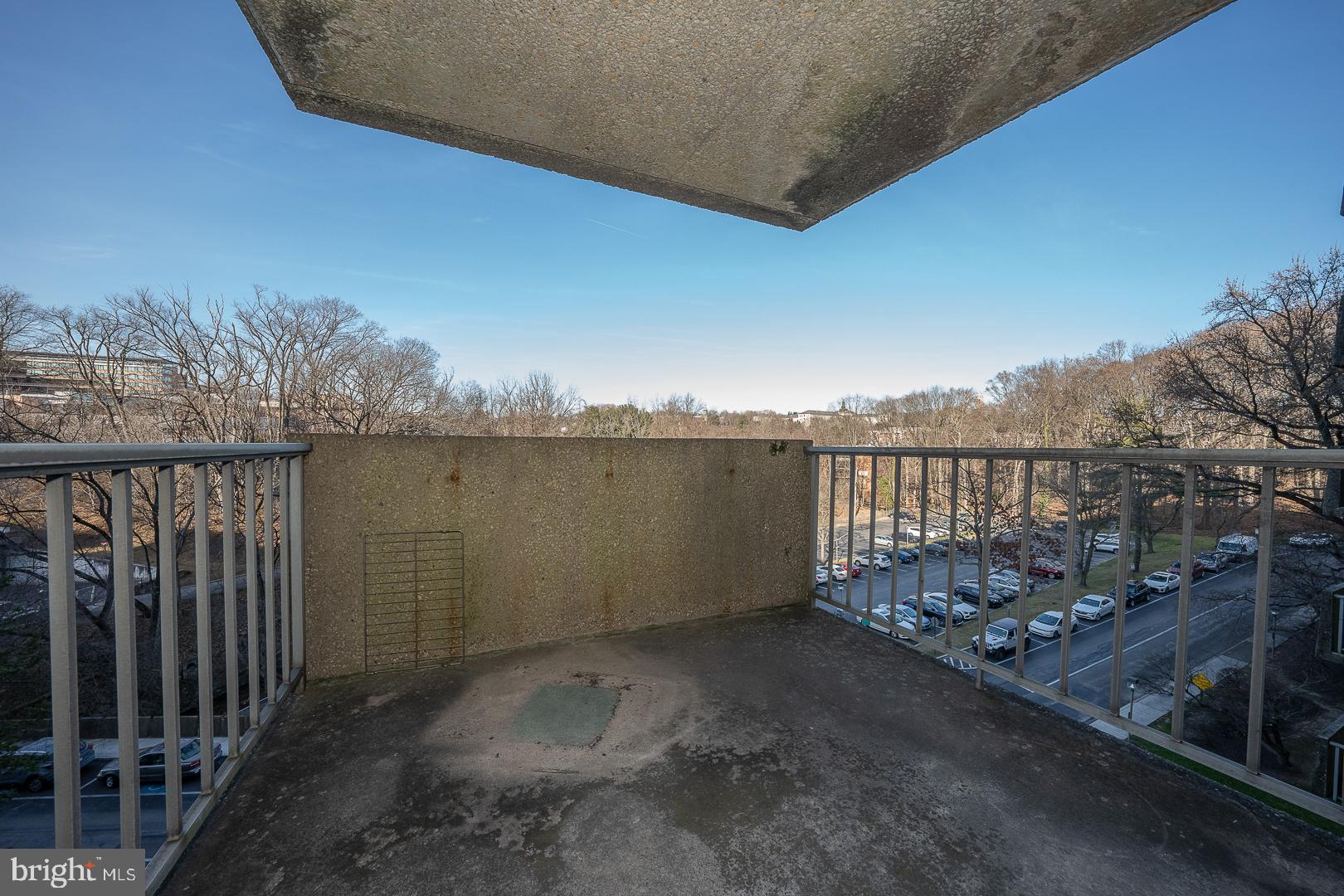 GREEN HILL - Residential