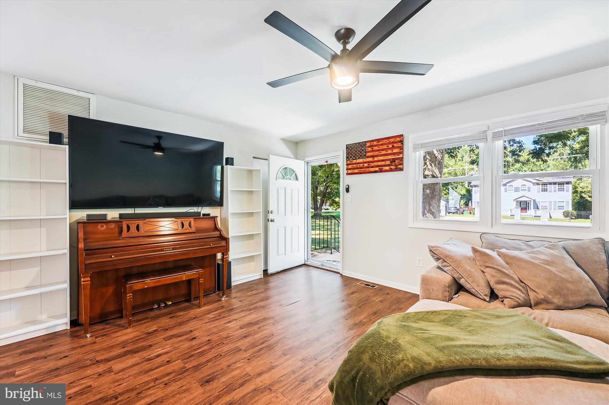 14704 LIVINGSTON ROAD