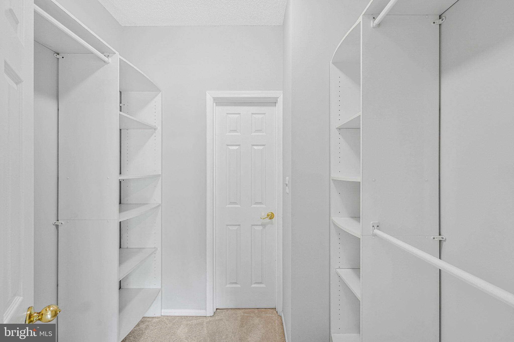 SANDERLING - Residential Lease