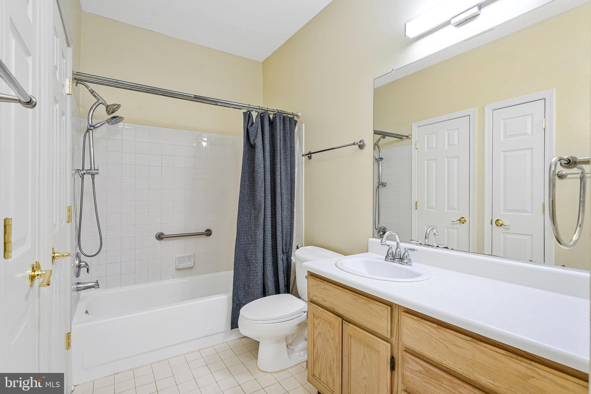 SANDERLING - Residential Lease