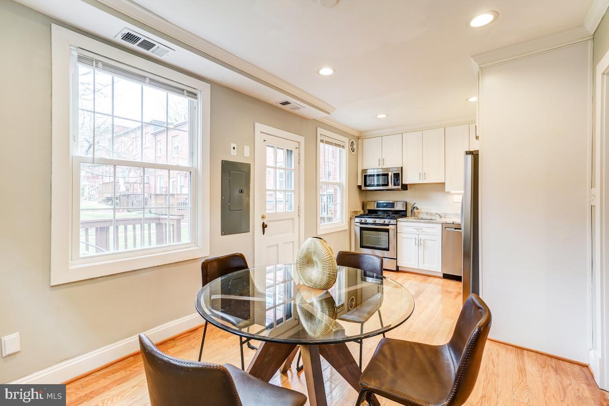 ARLINGTON VILLAGE - Residential