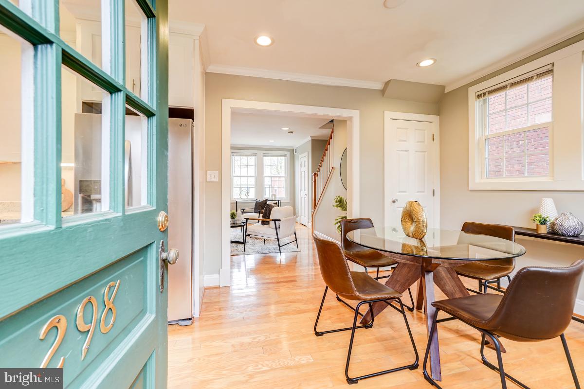 ARLINGTON VILLAGE - Residential