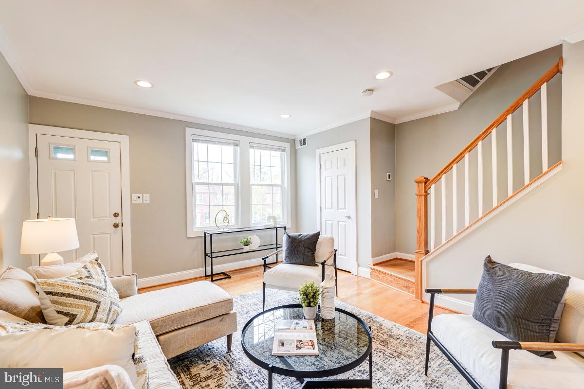 ARLINGTON VILLAGE - Residential