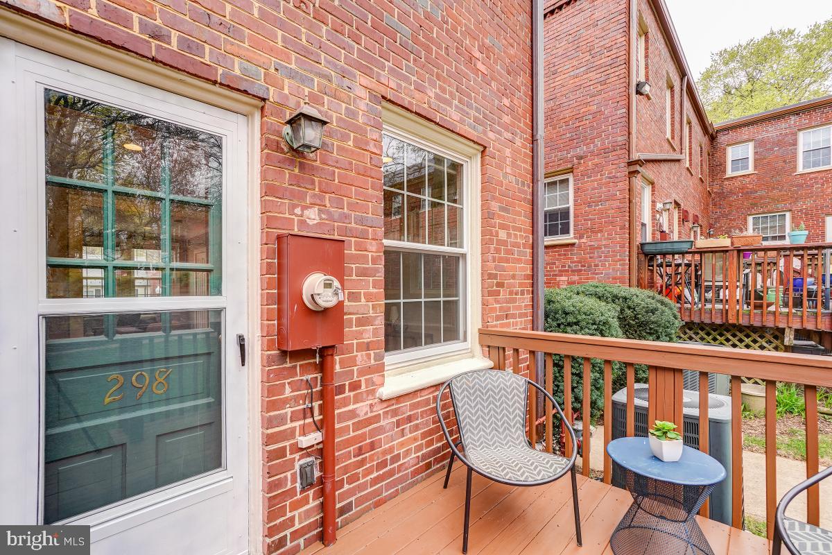 ARLINGTON VILLAGE - Residential