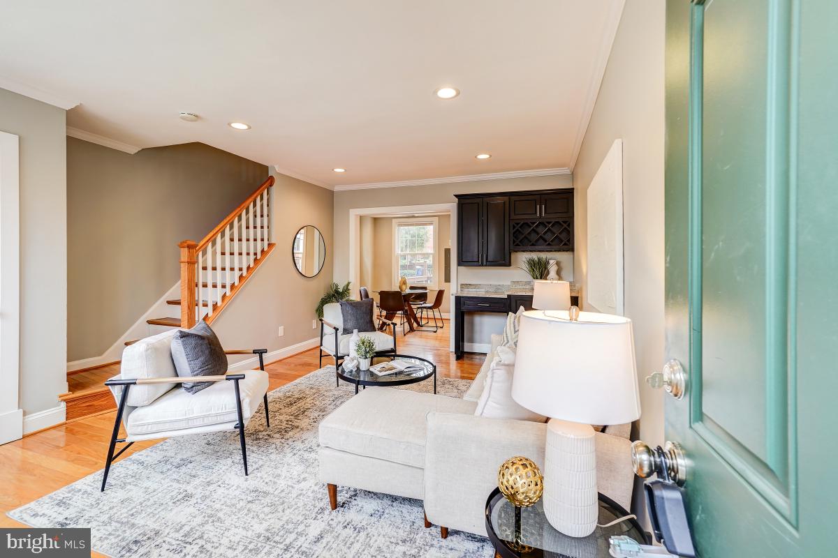 ARLINGTON VILLAGE - Residential