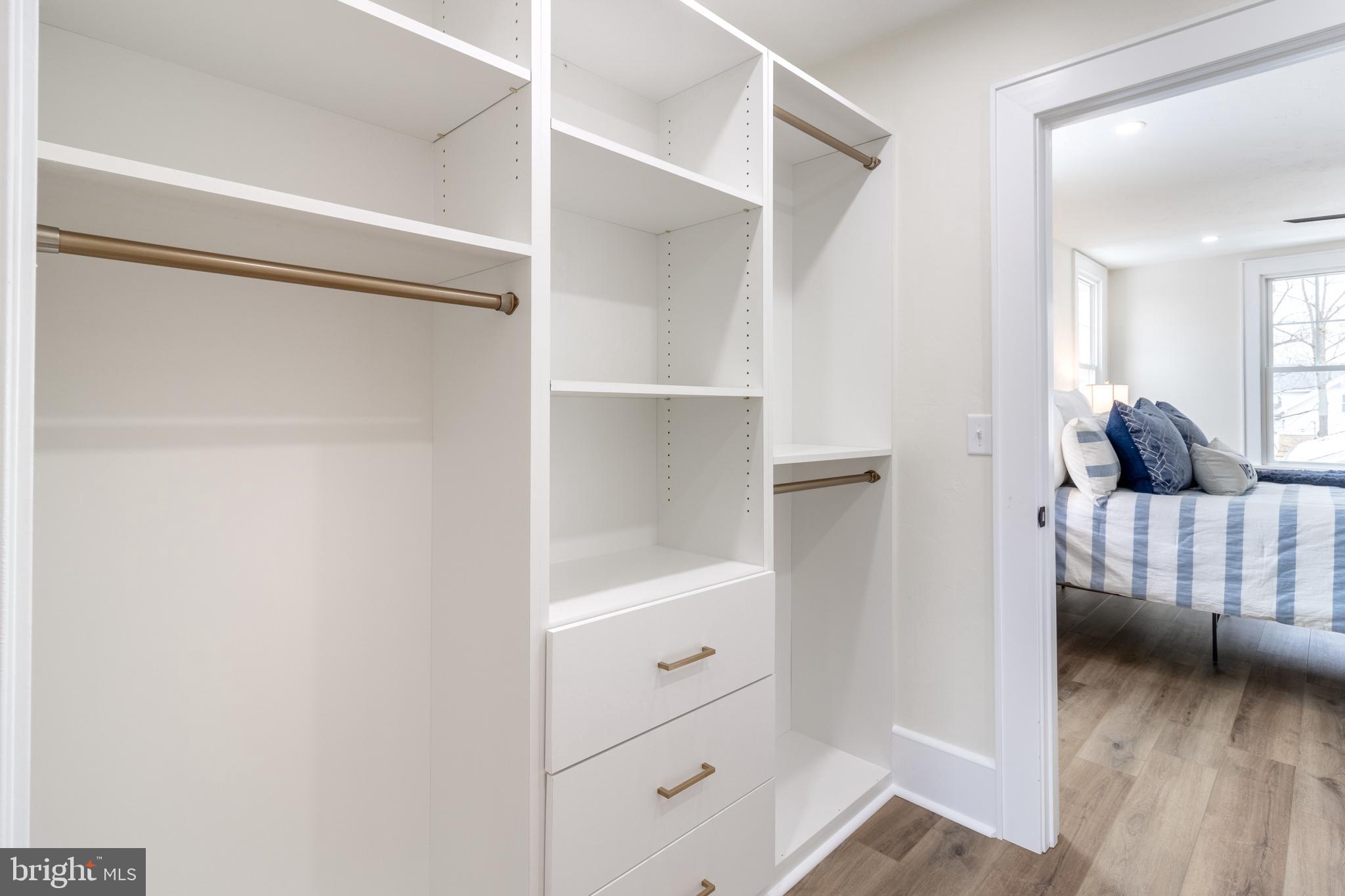 COLLEGE HEIGHTS - Residential