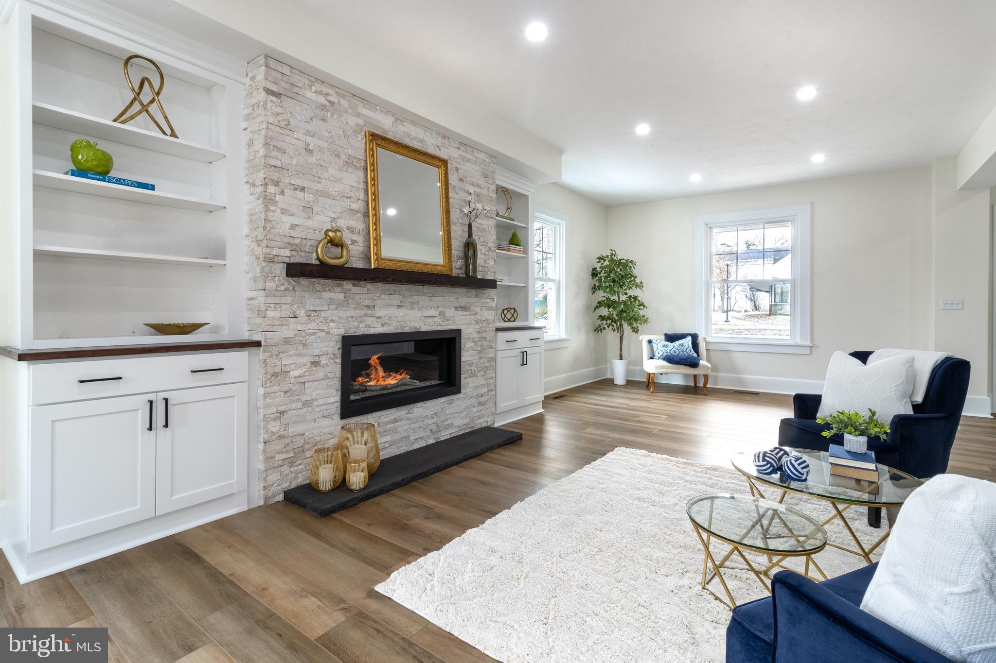 COLLEGE HEIGHTS - Residential