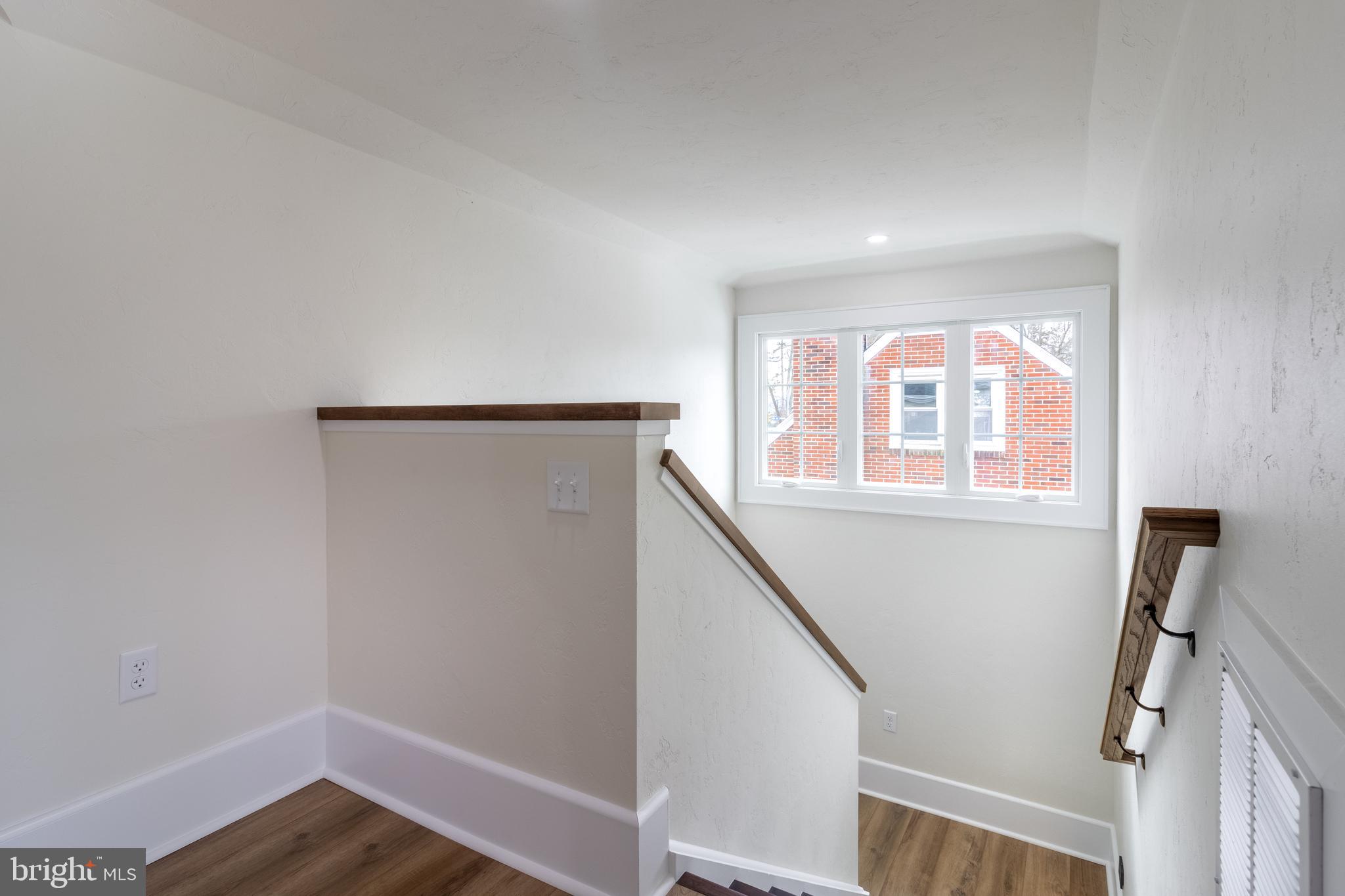 COLLEGE HEIGHTS - Residential