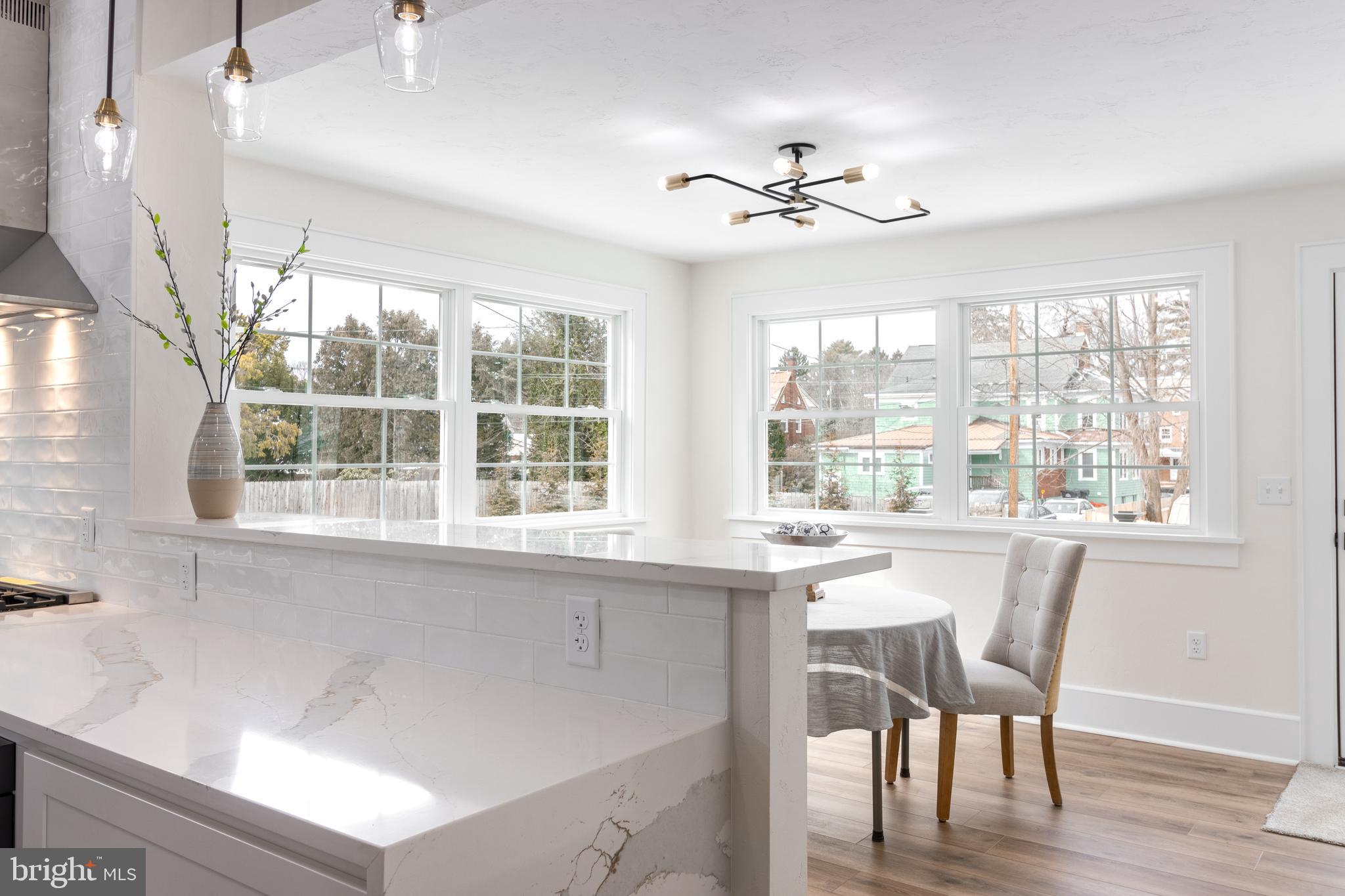 COLLEGE HEIGHTS - Residential