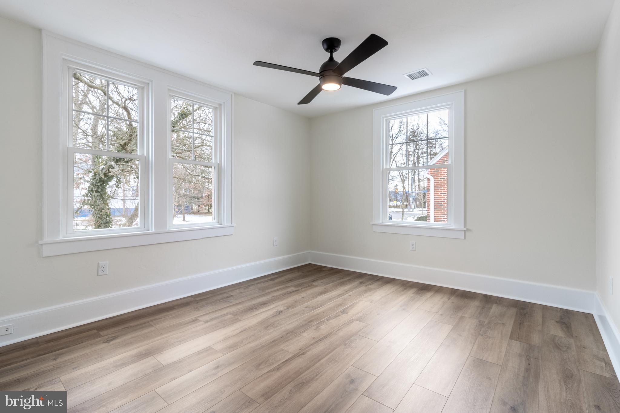 COLLEGE HEIGHTS - Residential