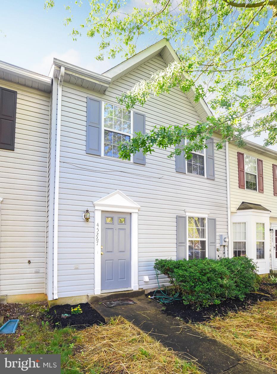 LAUREL GLEN - Residential