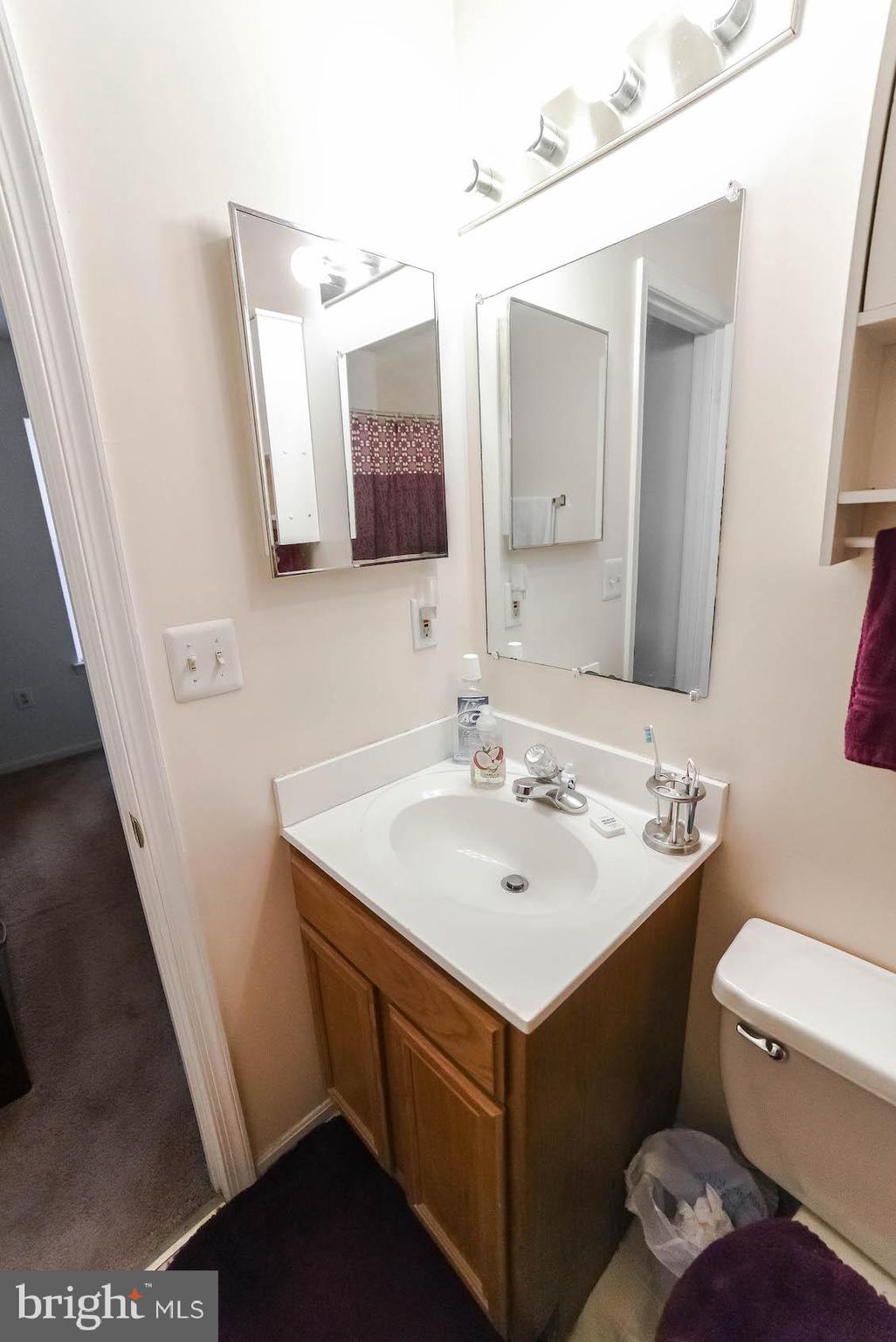 LAUREL GLEN - Residential