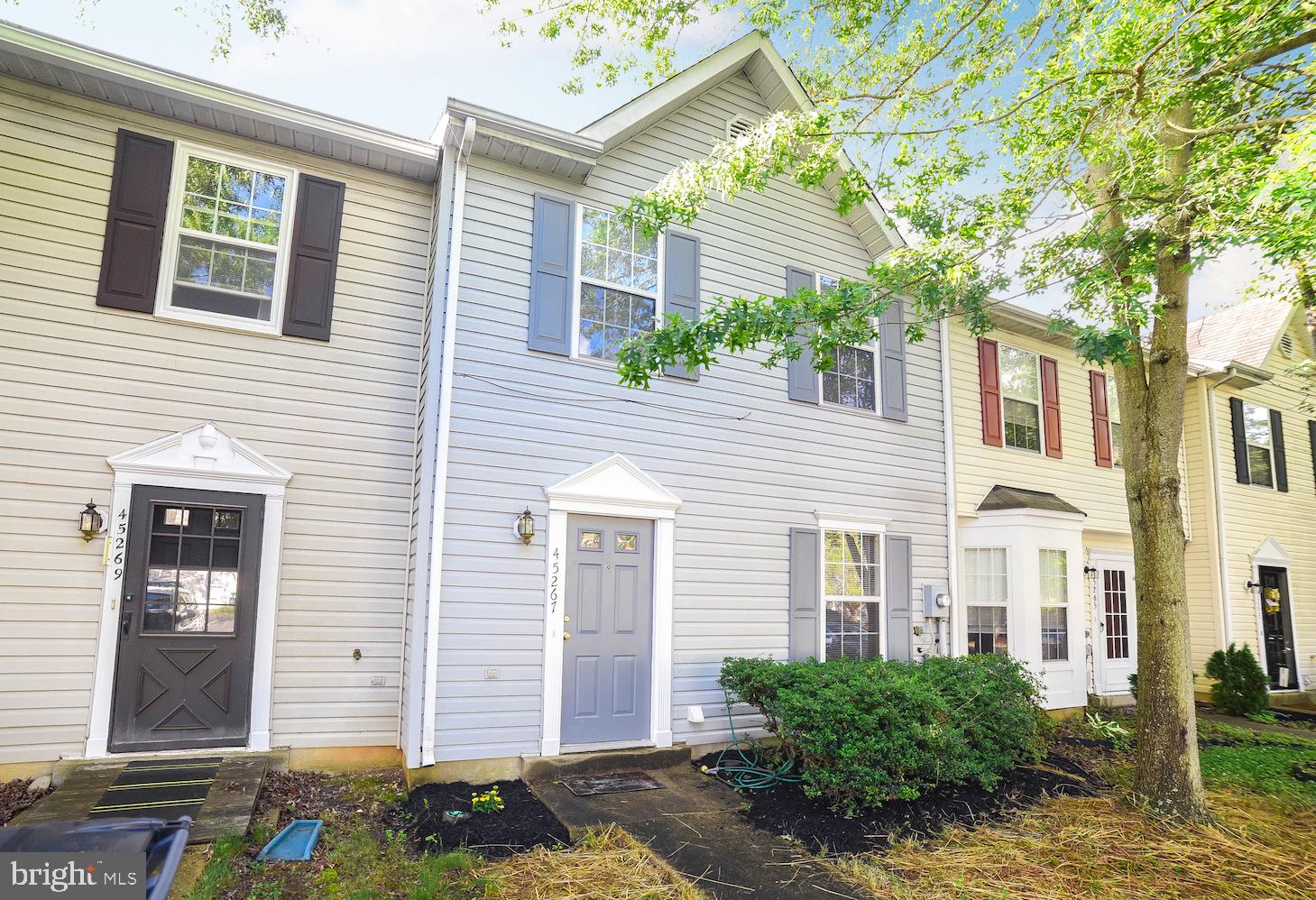 LAUREL GLEN - Residential