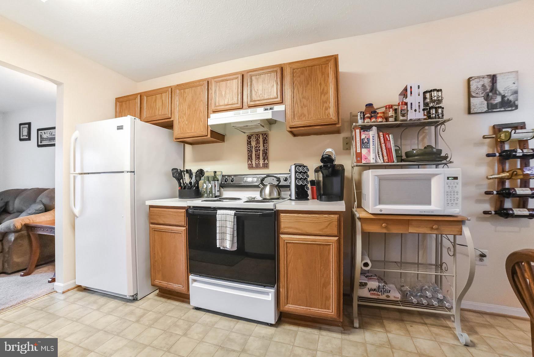 LAUREL GLEN - Residential